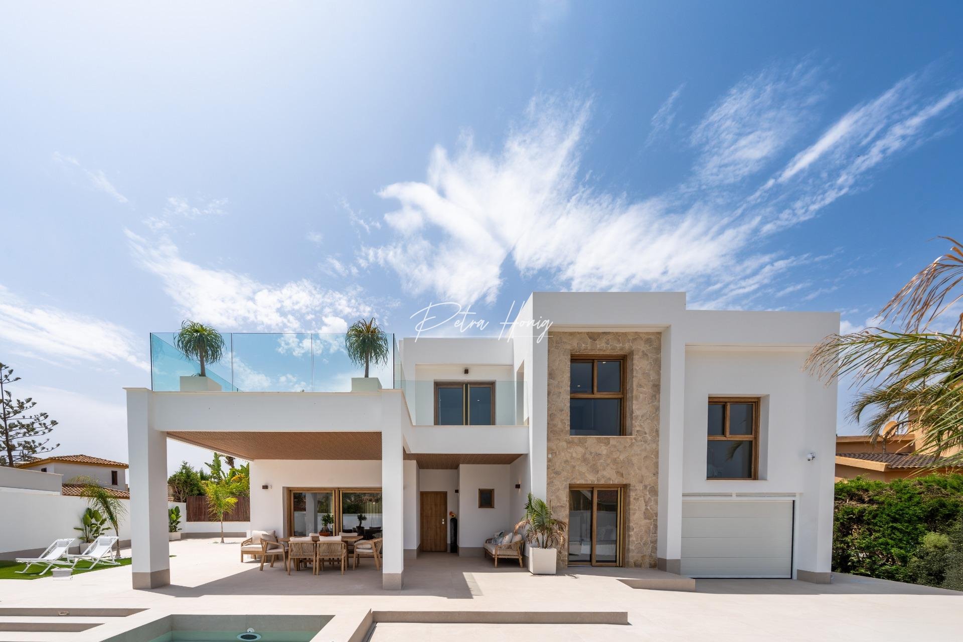 Resales - Villa - Orihuela Costa - Campoamor