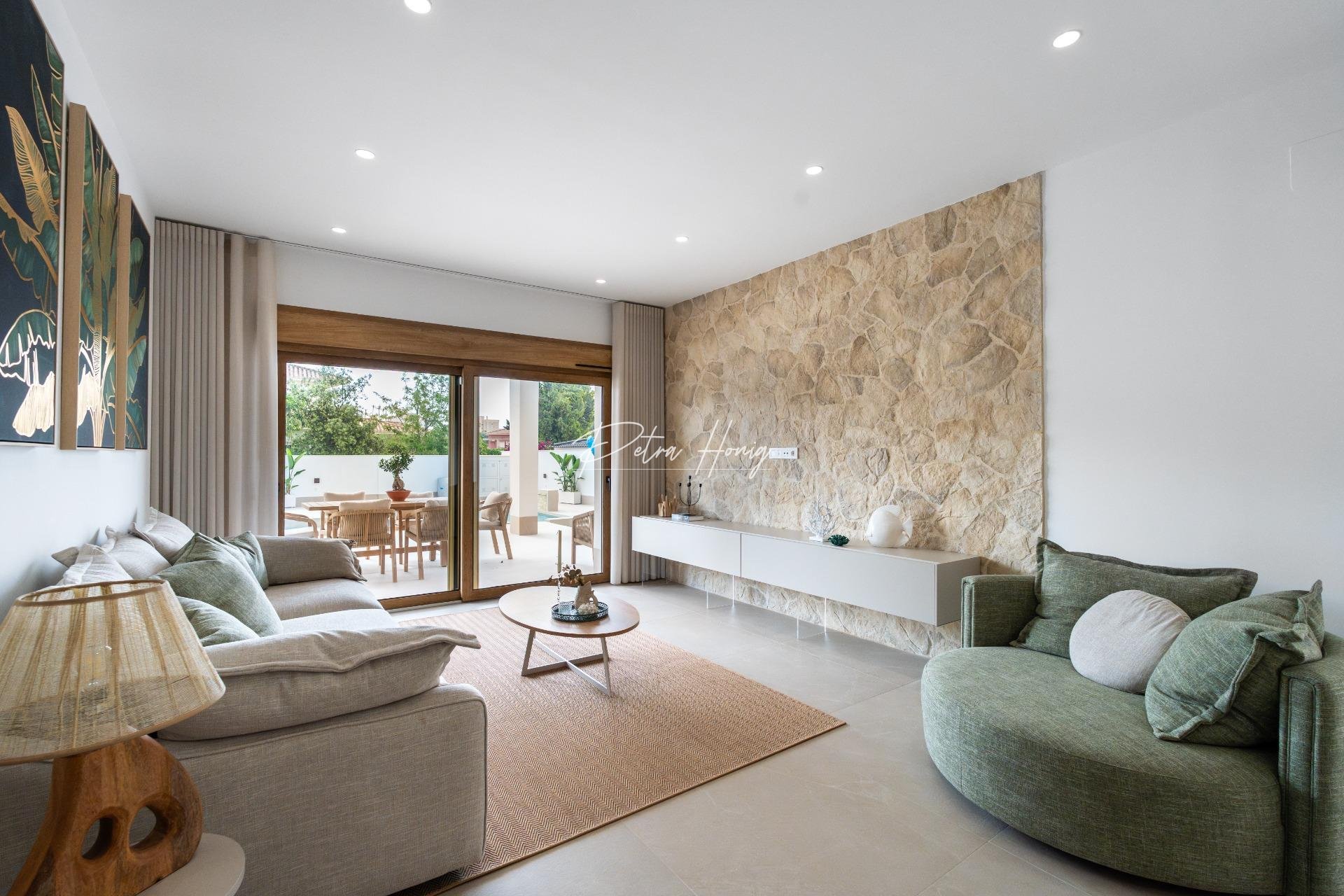 Resales - Villa - Orihuela Costa - Campoamor