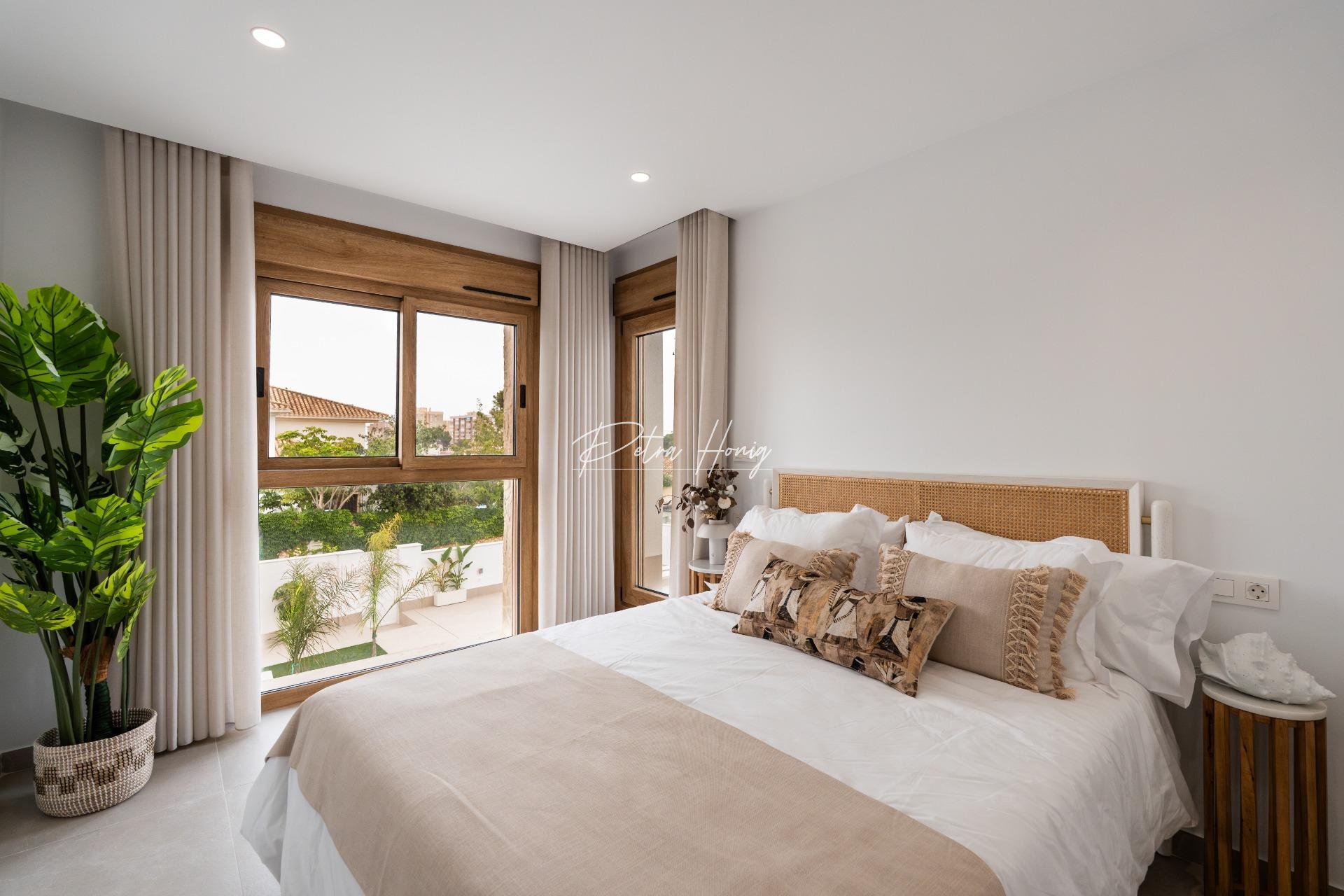 Resales - Villa - Orihuela Costa - Campoamor