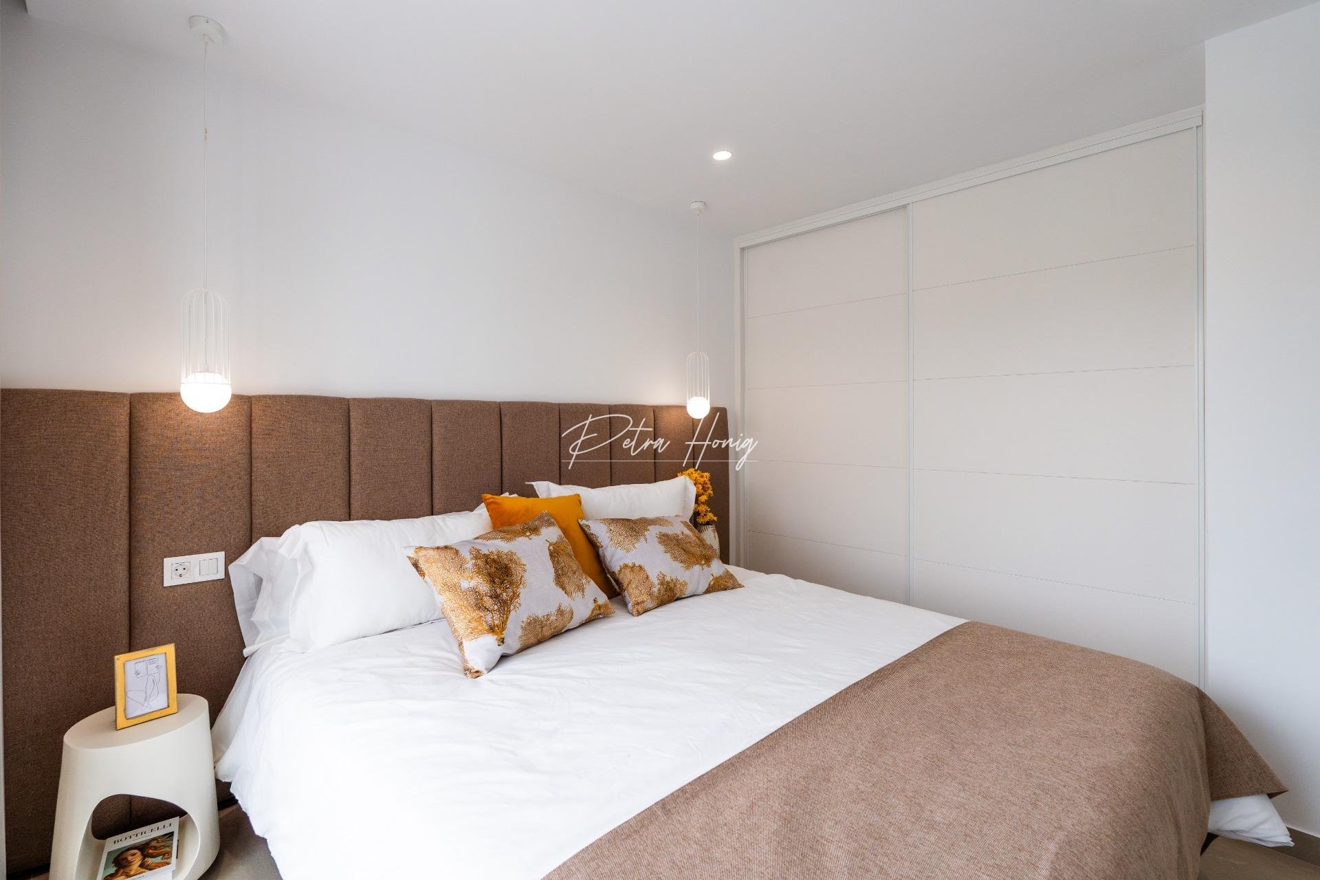 Resales - Villa - Orihuela Costa - Campoamor