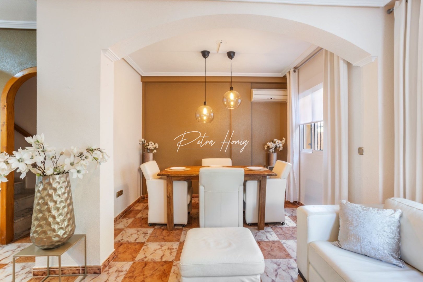 Resales - Villa - Orihuela Costa - La Regia