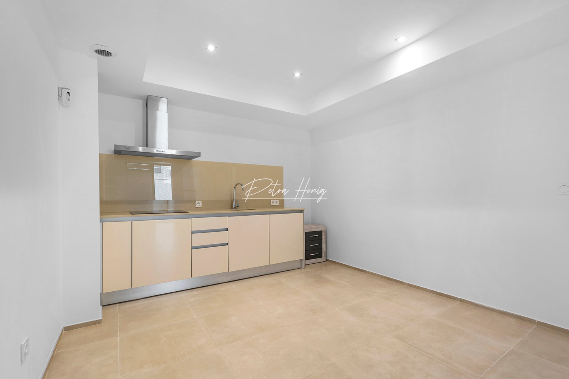 Resales - Villa - Orihuela Costa - La Zenia