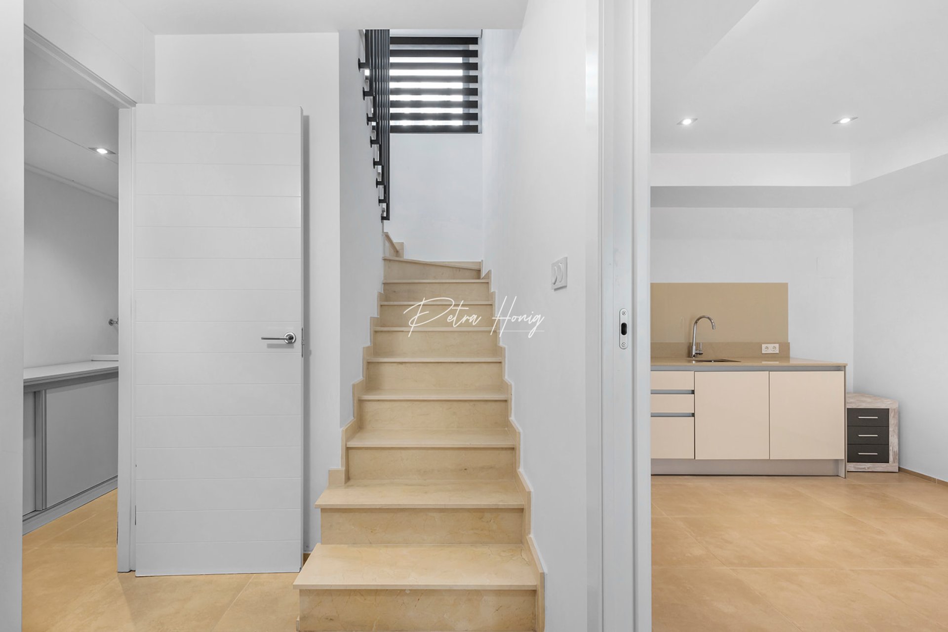 Resales - Villa - Orihuela Costa - La Zenia