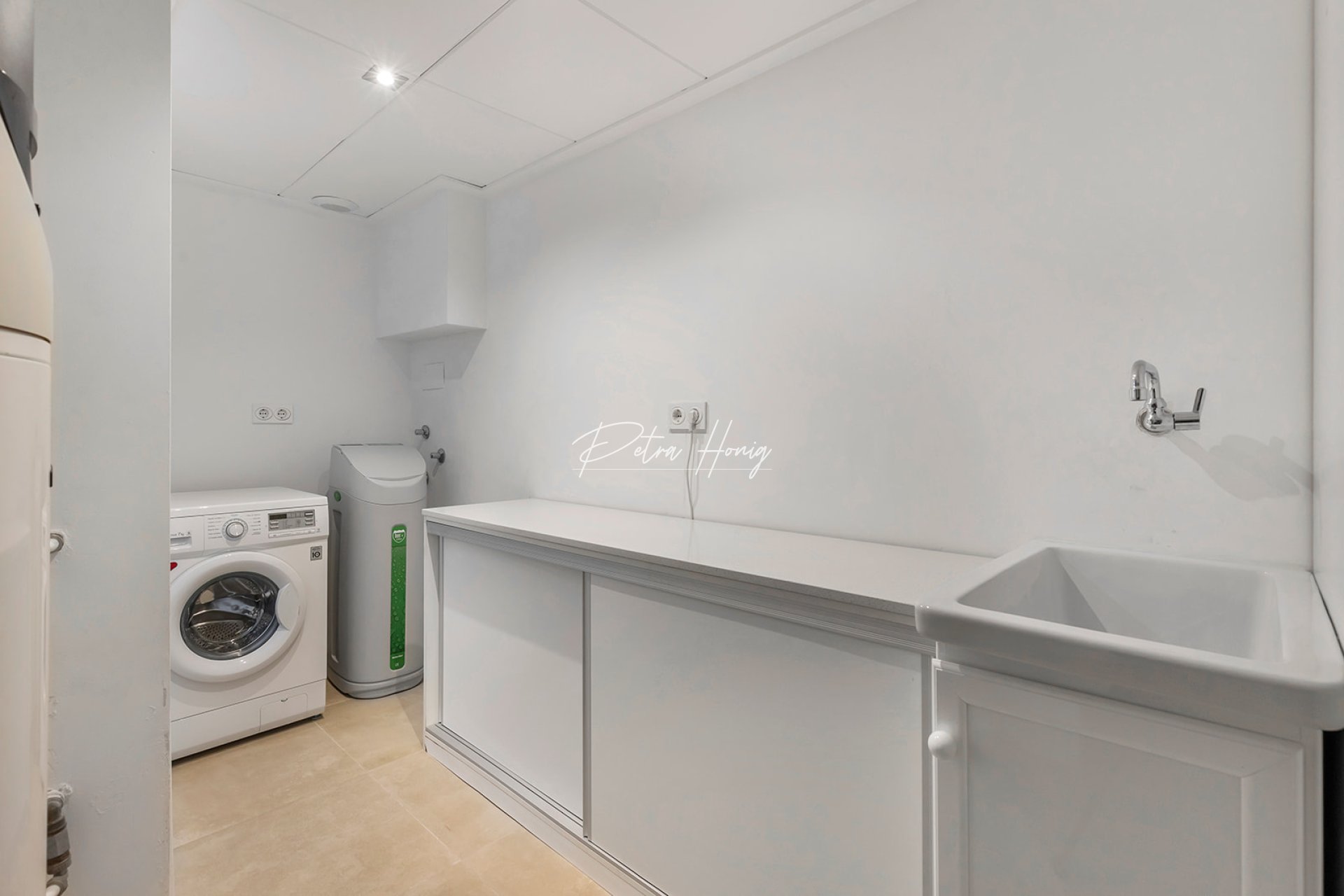 Resales - Villa - Orihuela Costa - La Zenia