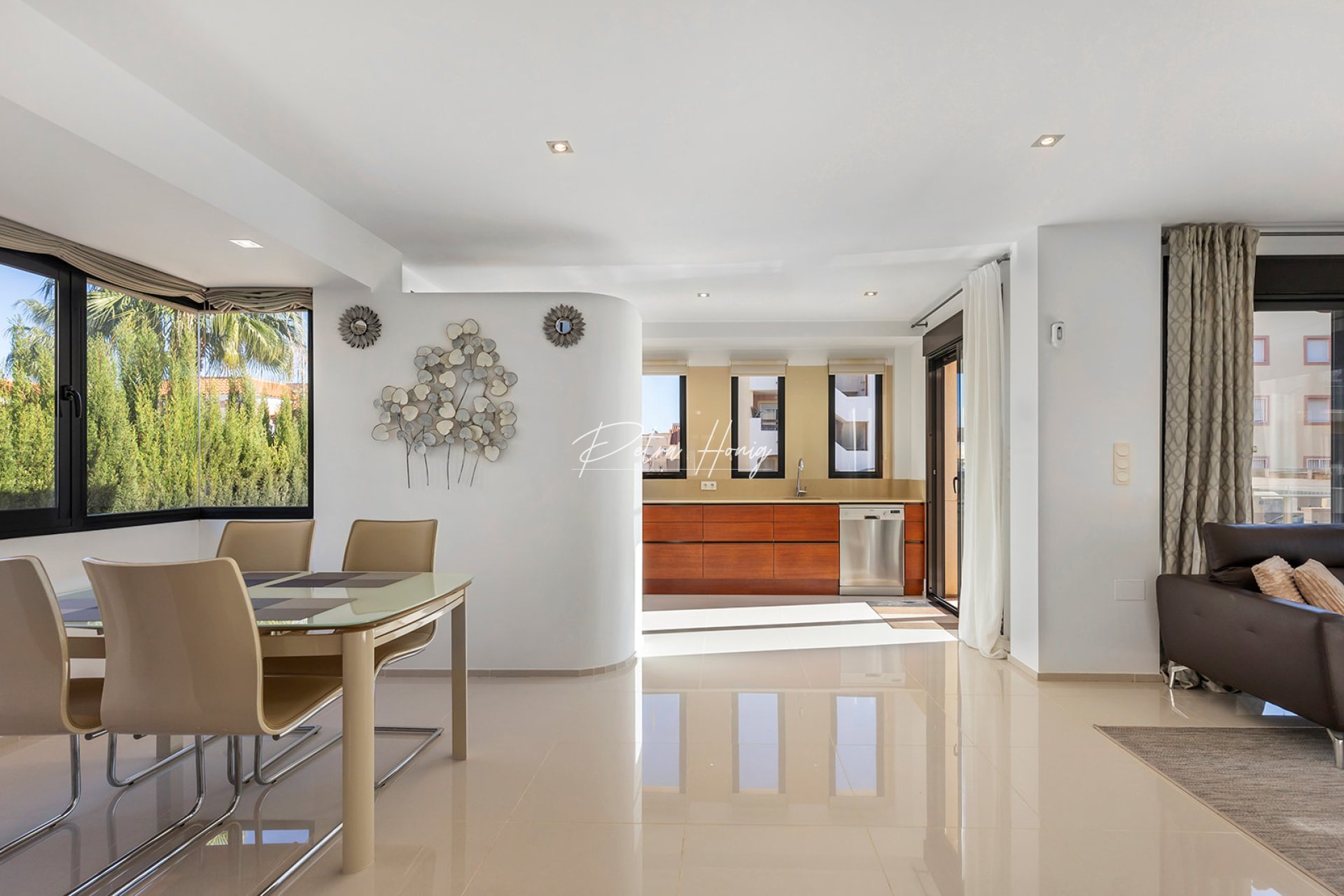 Resales - Villa - Orihuela Costa - La Zenia