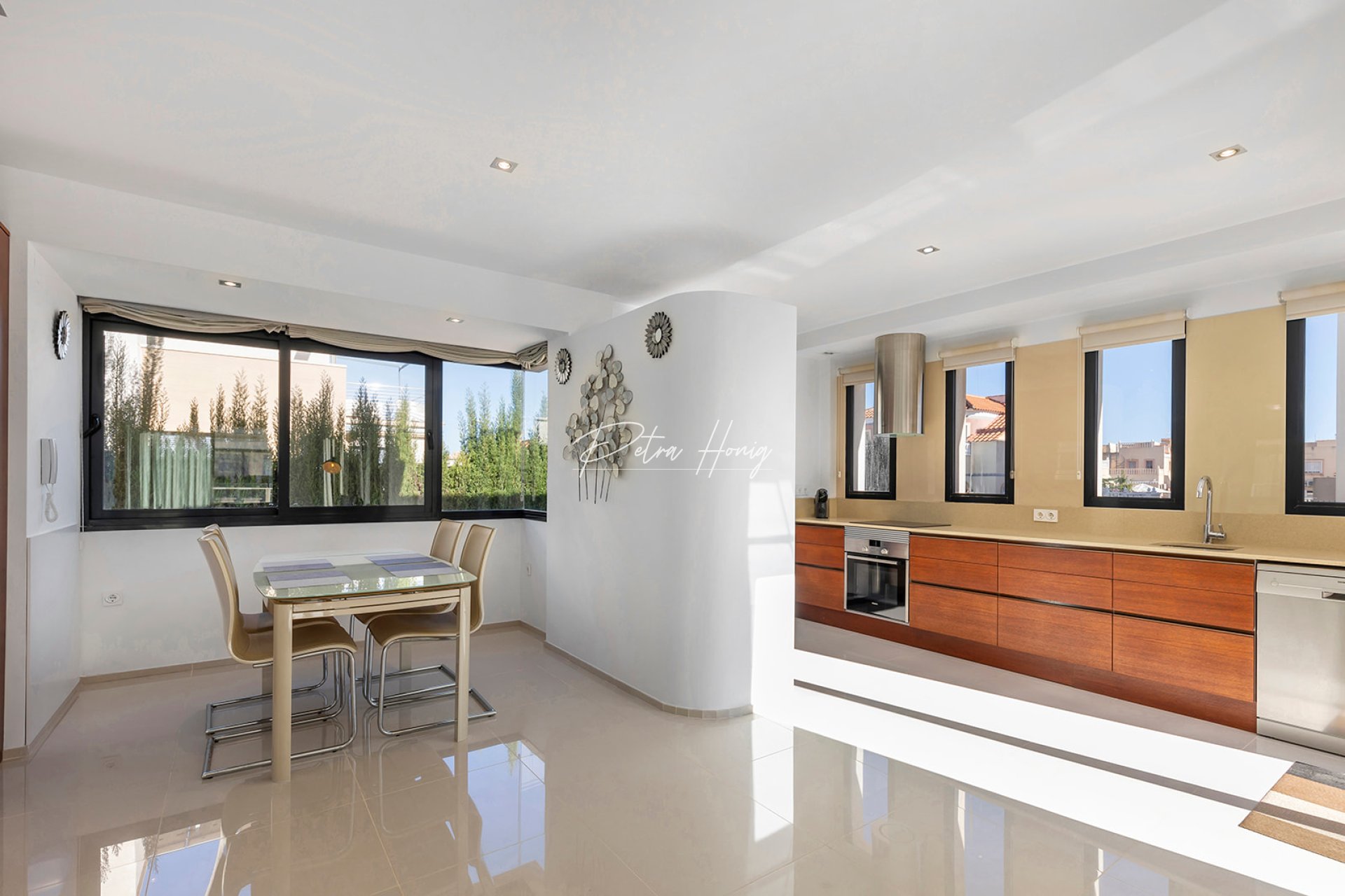 Resales - Villa - Orihuela Costa - La Zenia