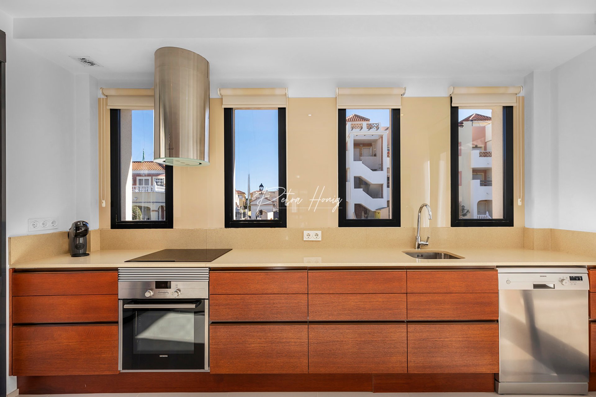 Resales - Villa - Orihuela Costa - La Zenia