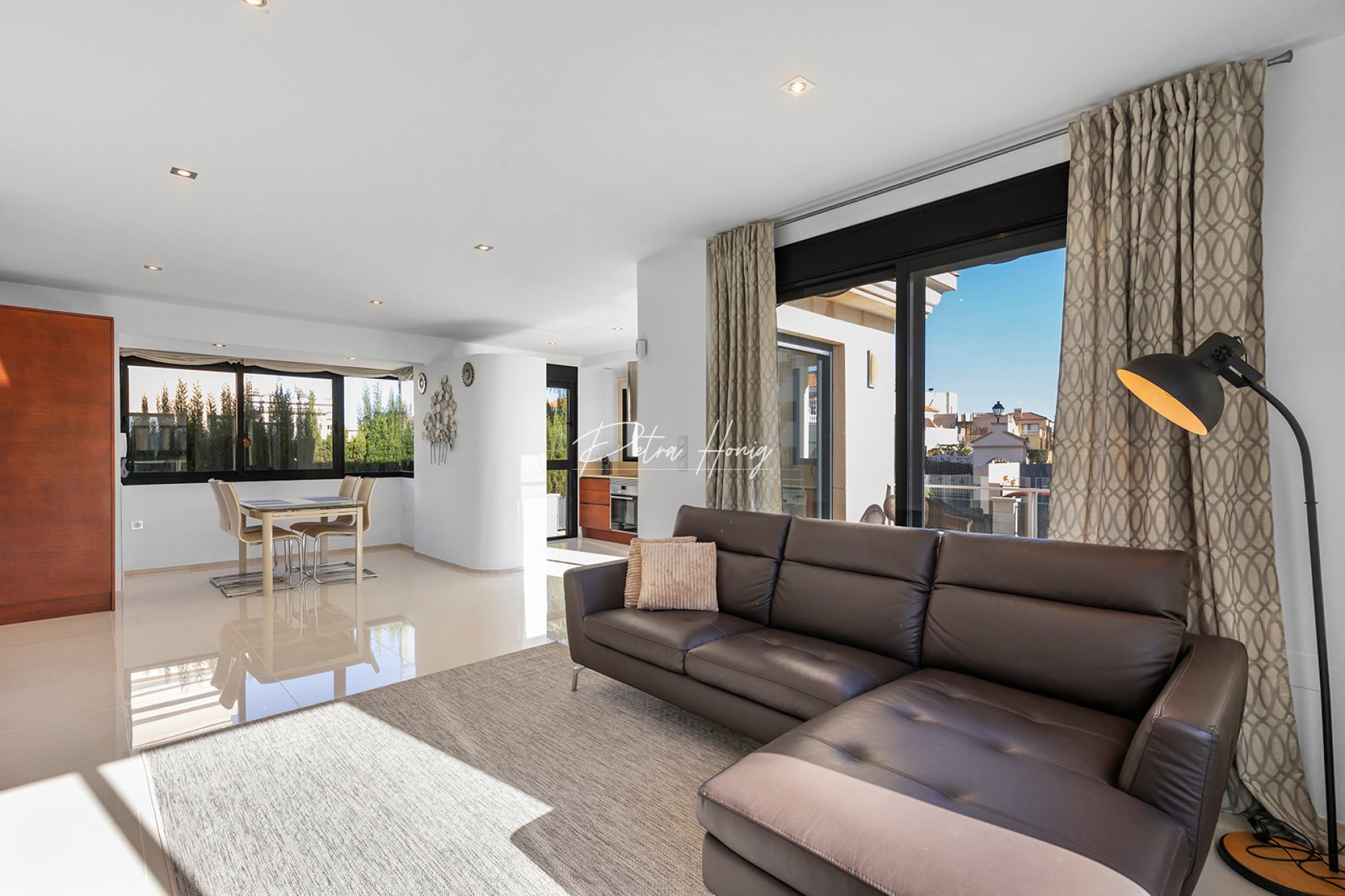 Resales - Villa - Orihuela Costa - La Zenia