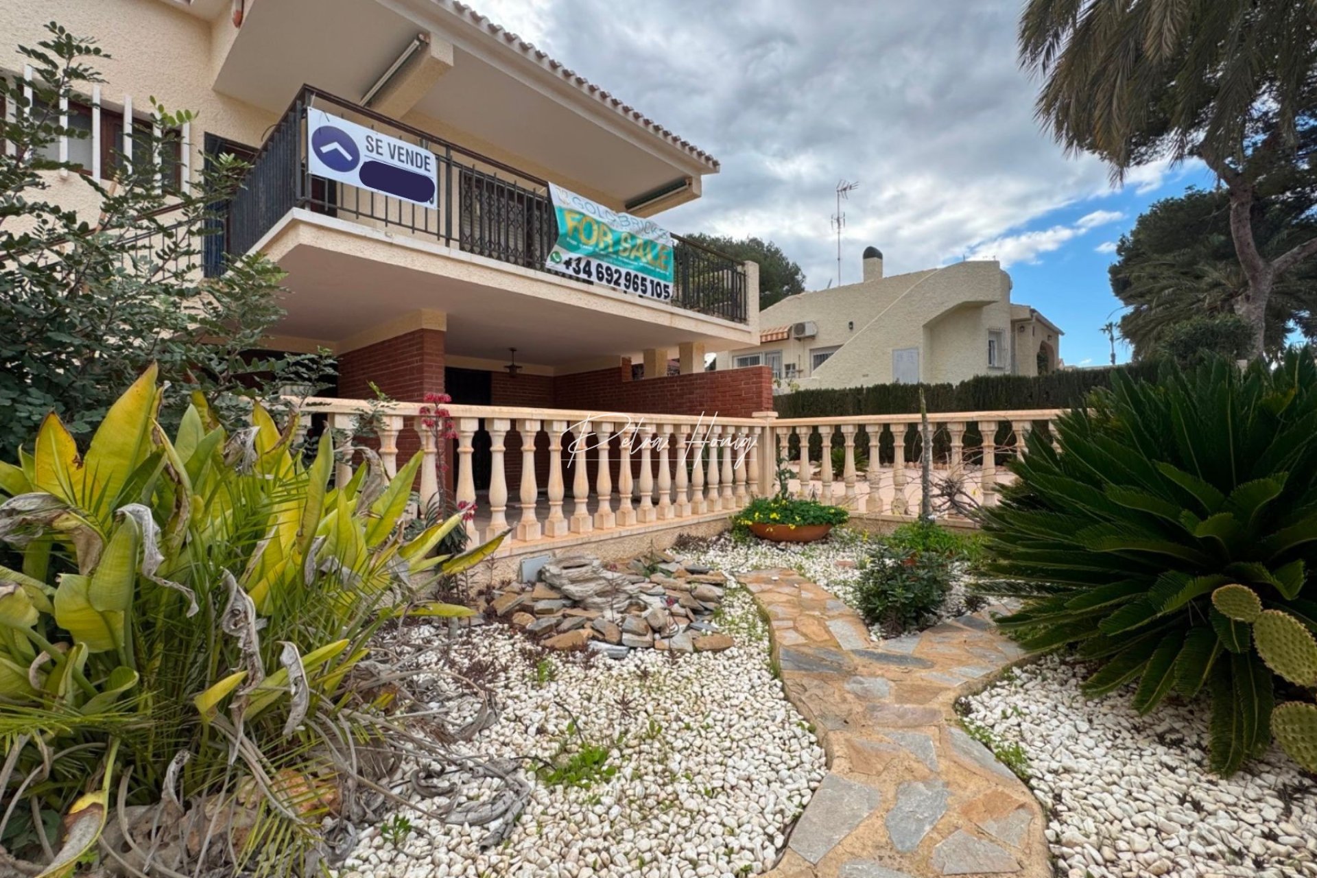Resales - Villa - Orihuela Costa - La Zenia