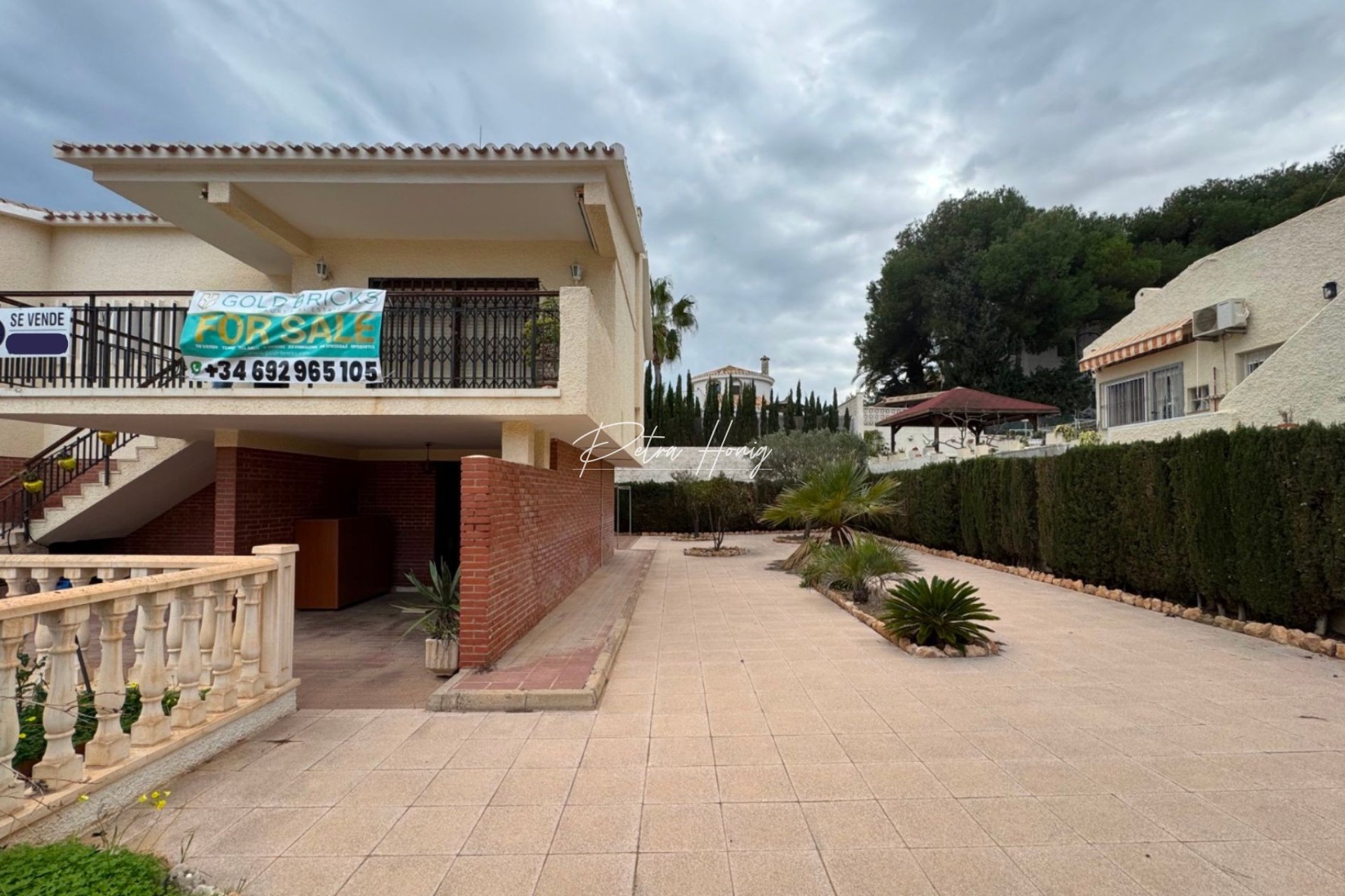 Resales - Villa - Orihuela Costa - La Zenia