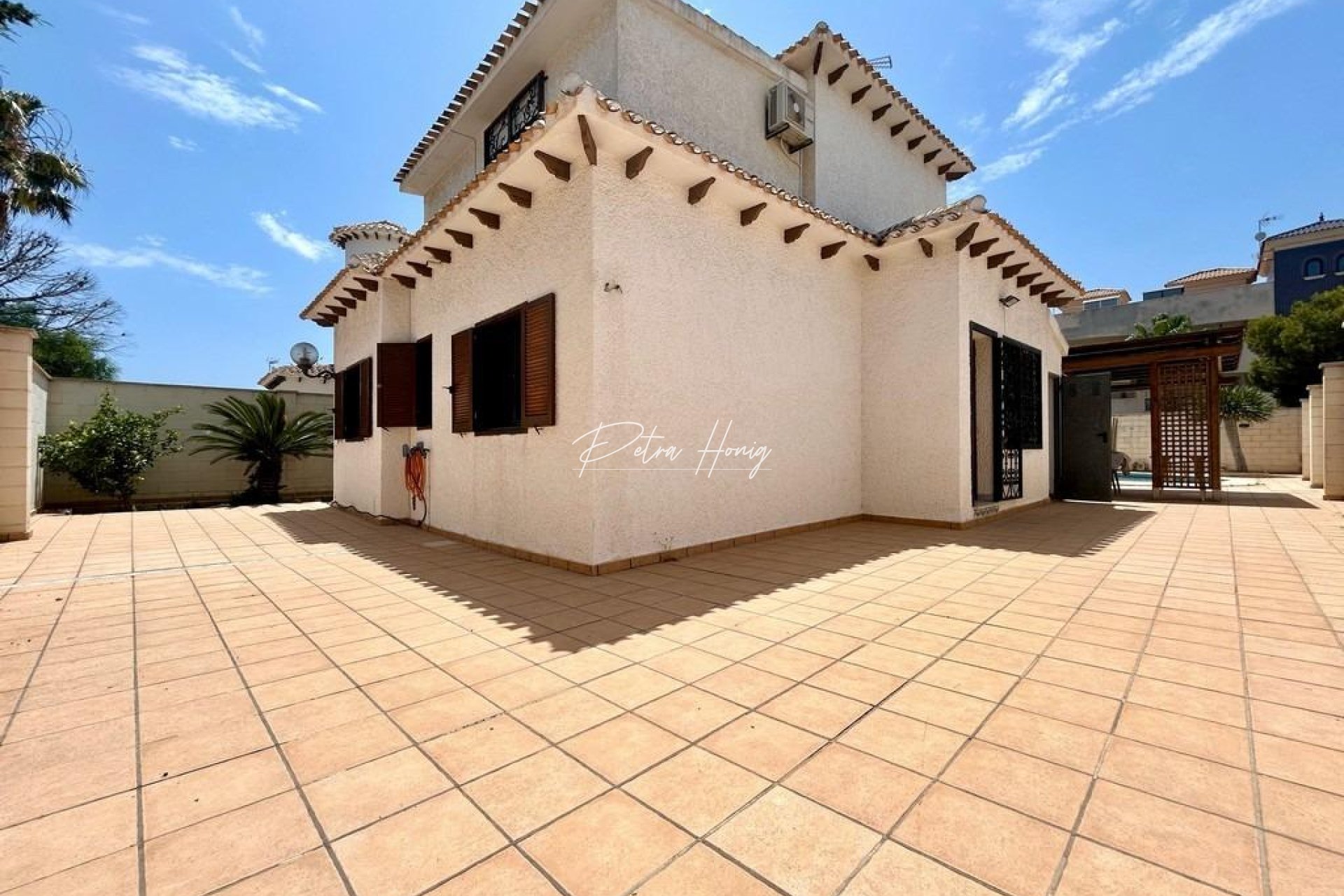 Resales - Villa - Orihuela Costa - La Zenia