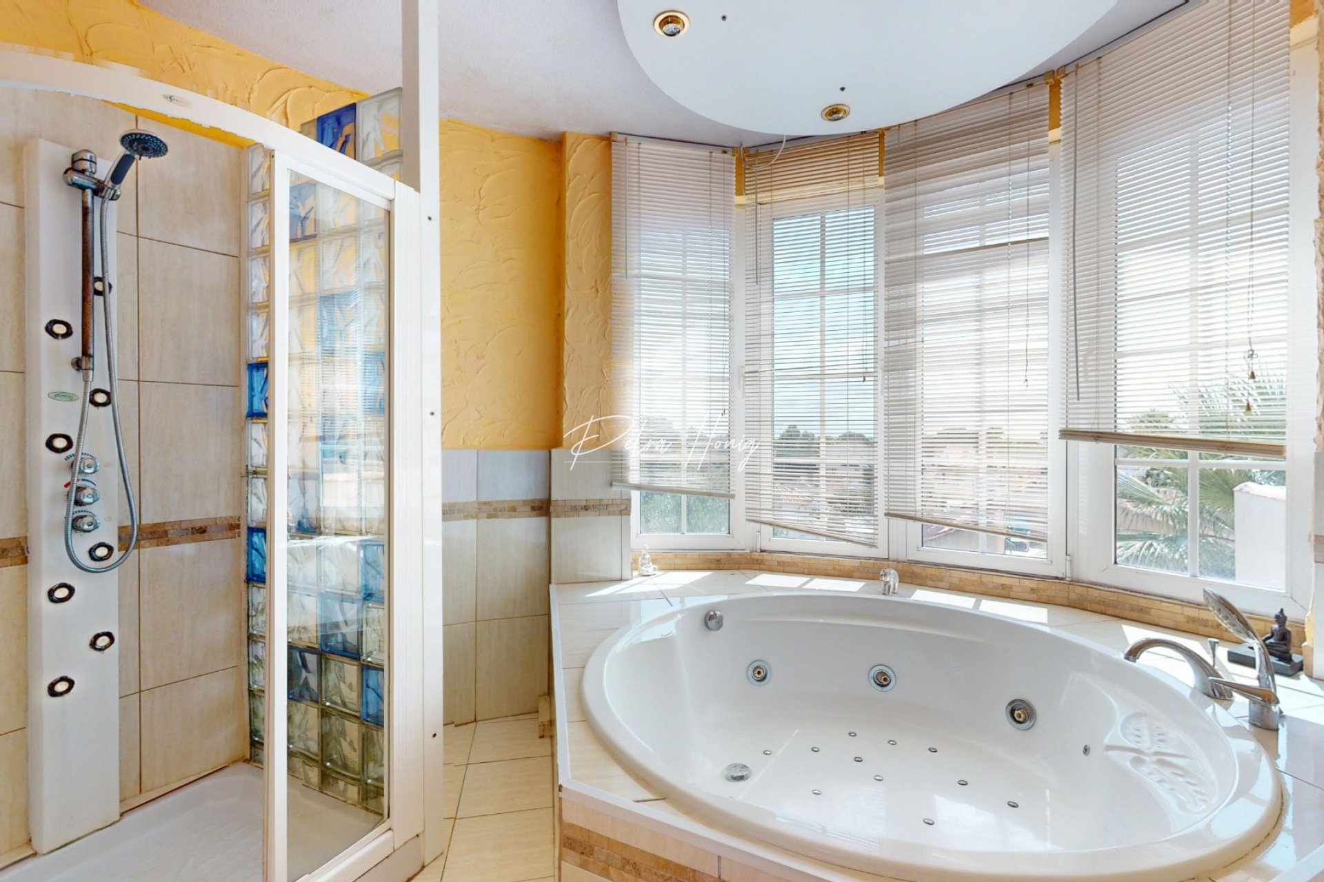 Resales - Villa - Orihuela Costa - La Zenia