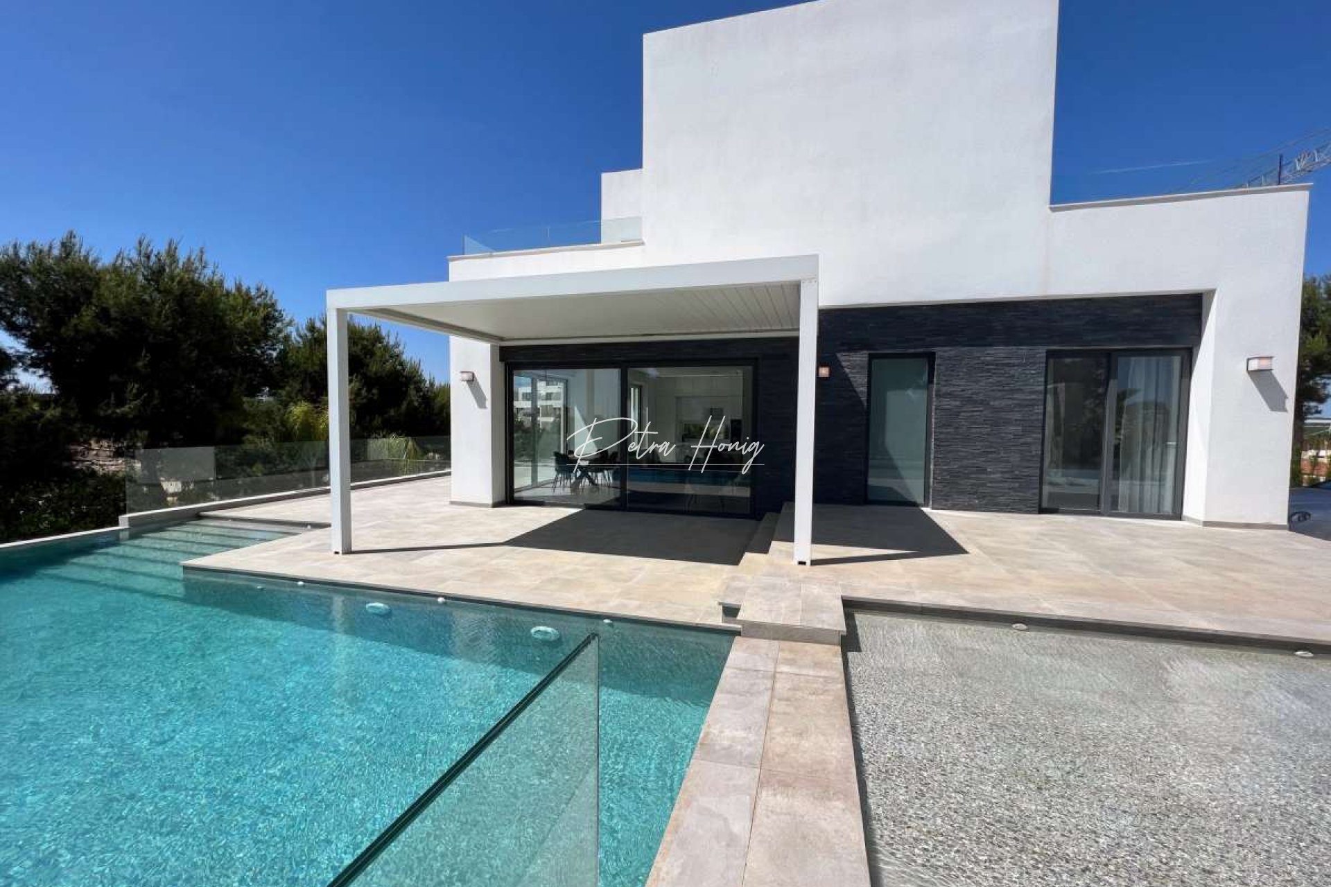 Resales - Villa - Orihuela Costa - Las Colinas Golf