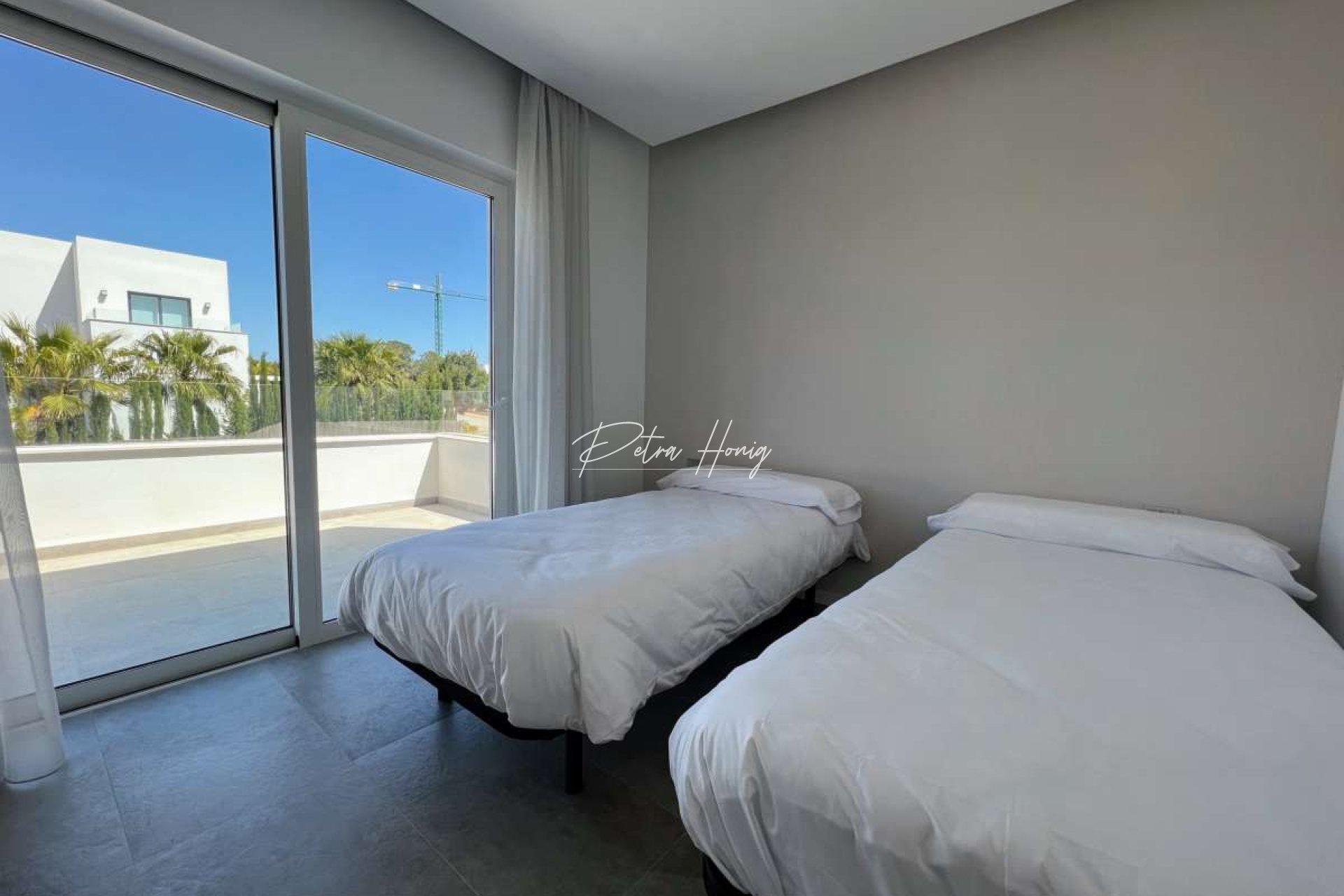 Resales - Villa - Orihuela Costa - Las Colinas Golf