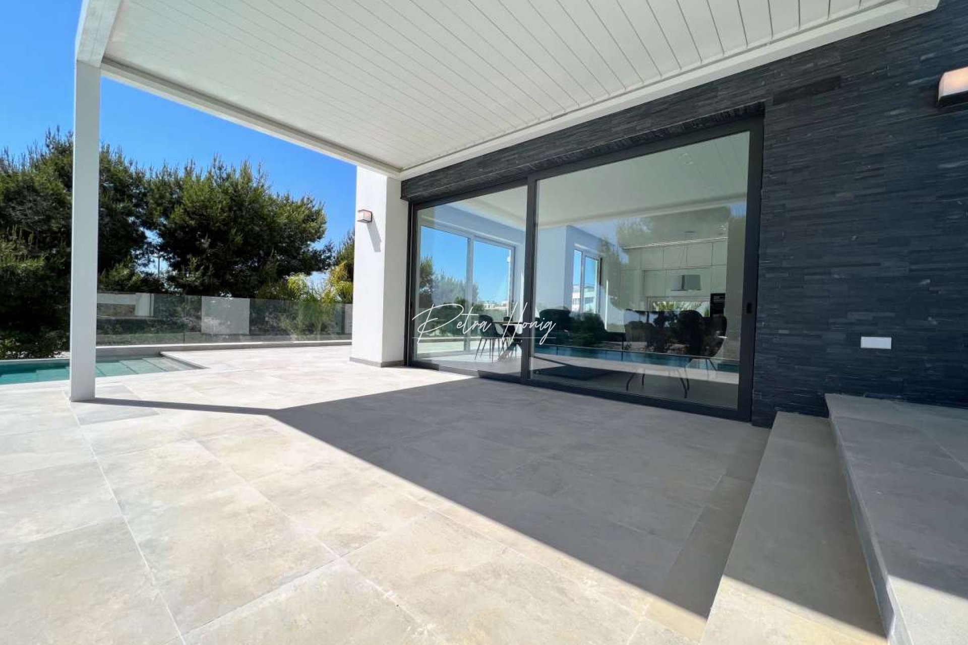 Resales - Villa - Orihuela Costa - Las Colinas Golf