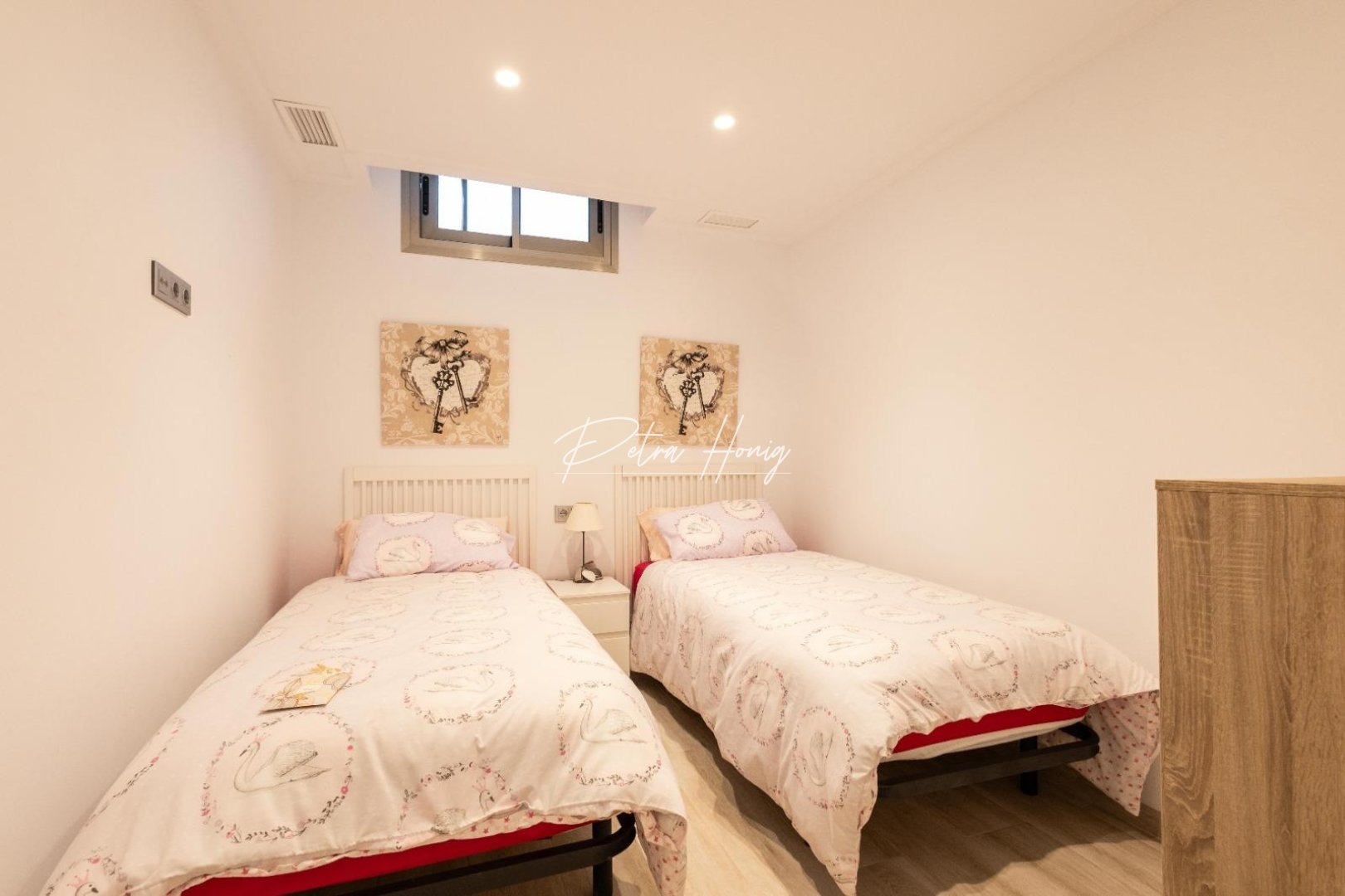 Resales - Villa - Orihuela Costa - PAU 26