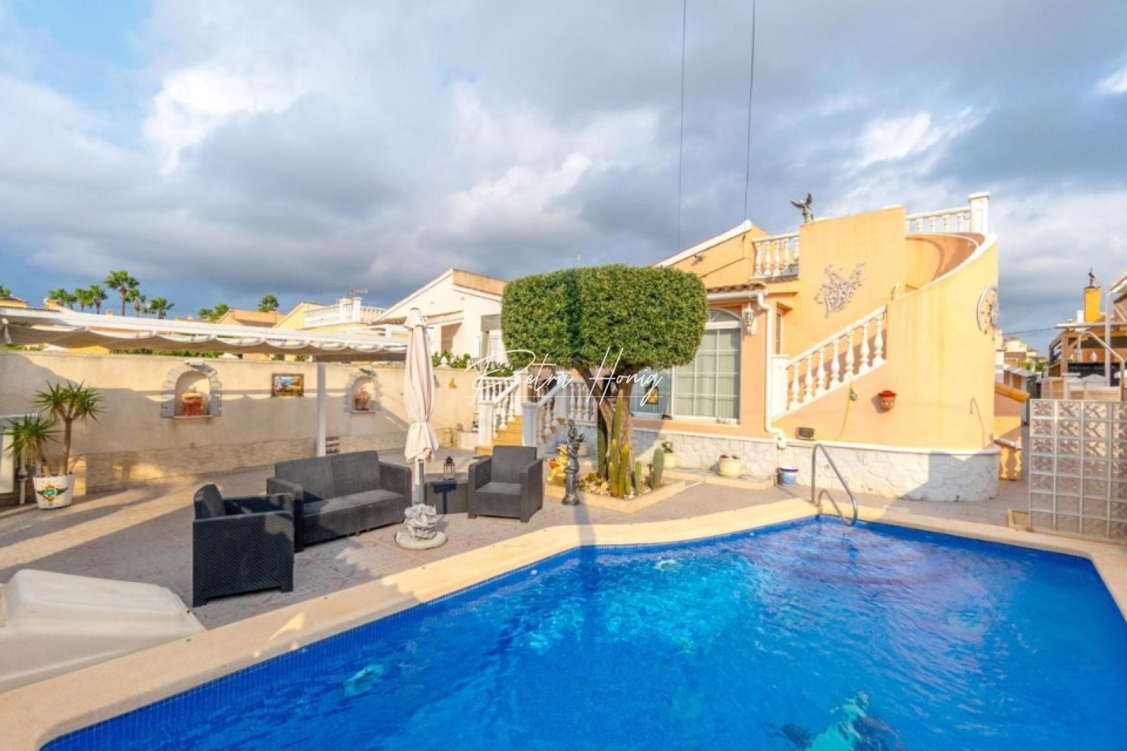 Resales - Villa - Orihuela Costa - Playa Flamenca