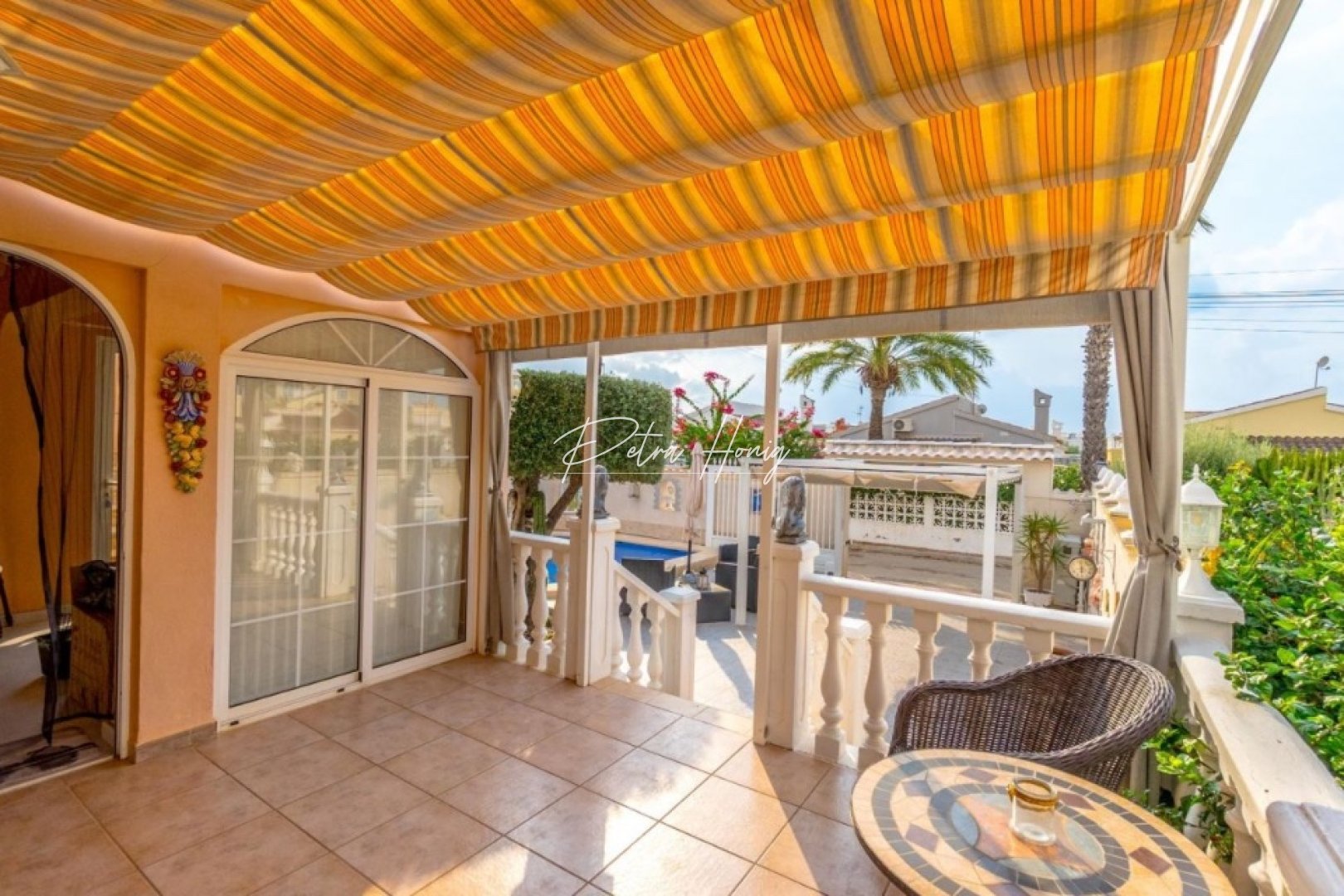 Resales - Villa - Orihuela Costa - Playa Flamenca