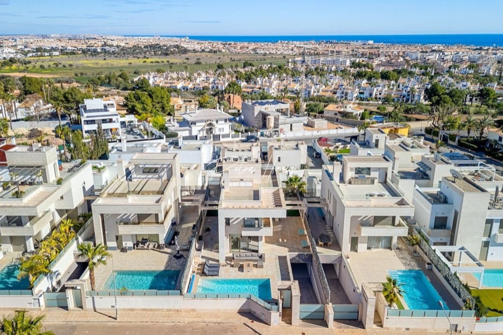 Resales - Villa - Orihuela Costa - Villamartin