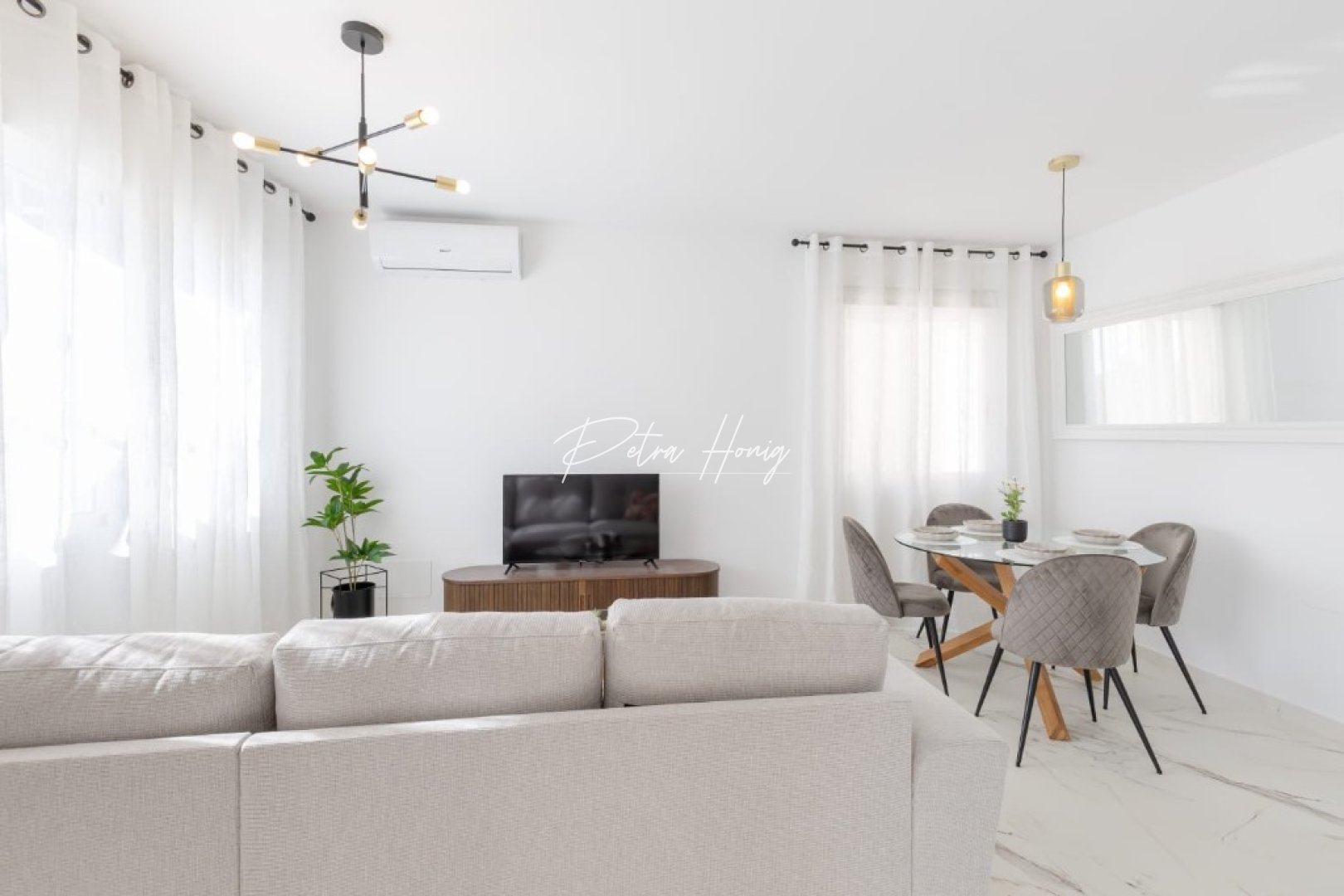 Resales - Villa - Orihuela Costa - Villamartin