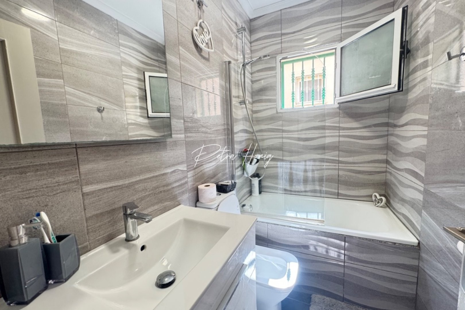 Resales - Villa - Orihuela Costa - Villamartin