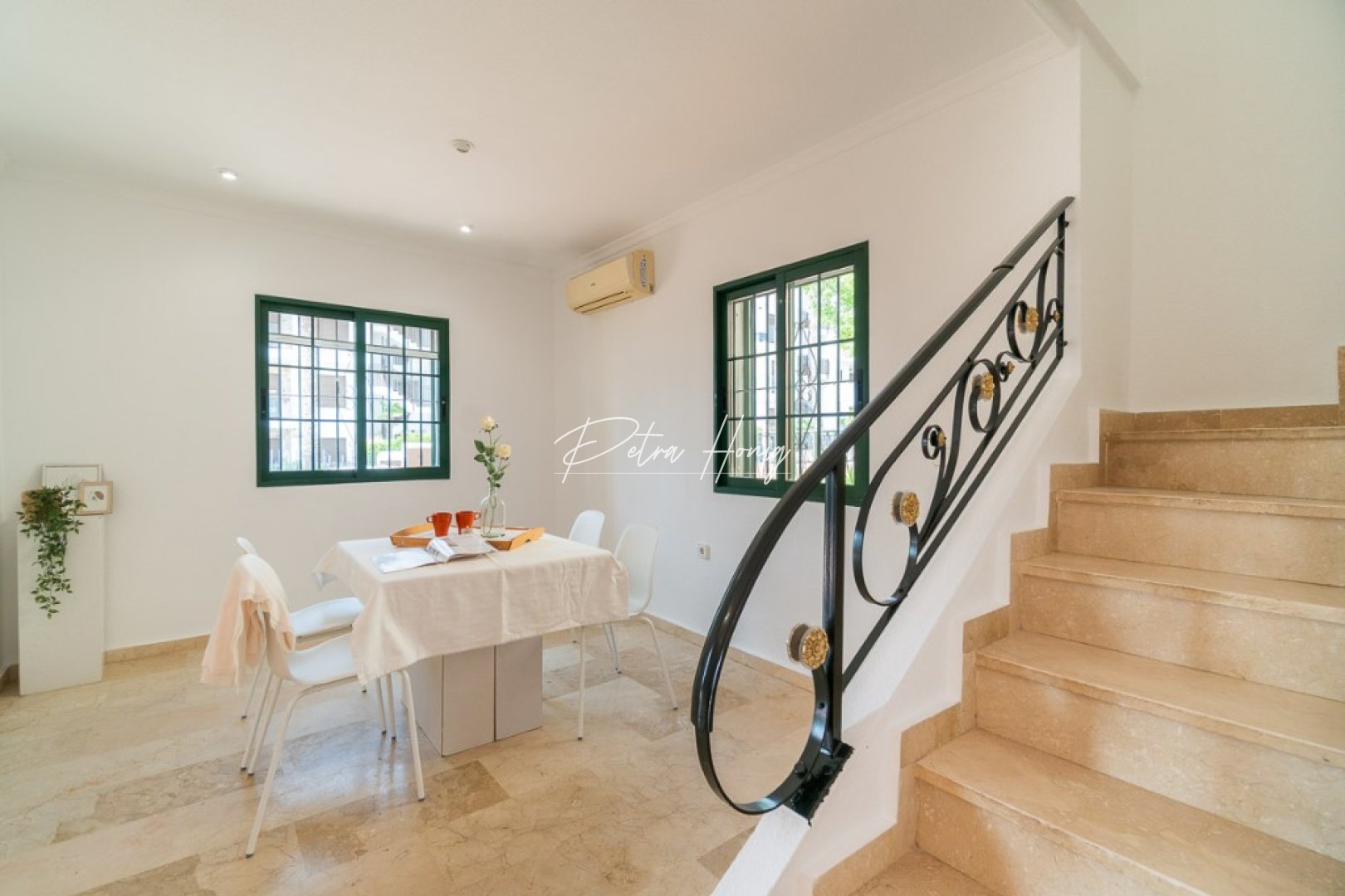 Resales - Villa - Orihuela Costa - Villamartin