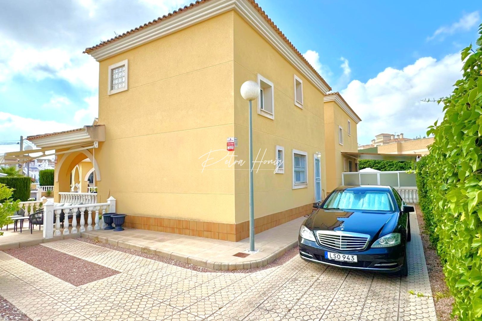 Resales - Villa - Orihuela Costa - Villamartin