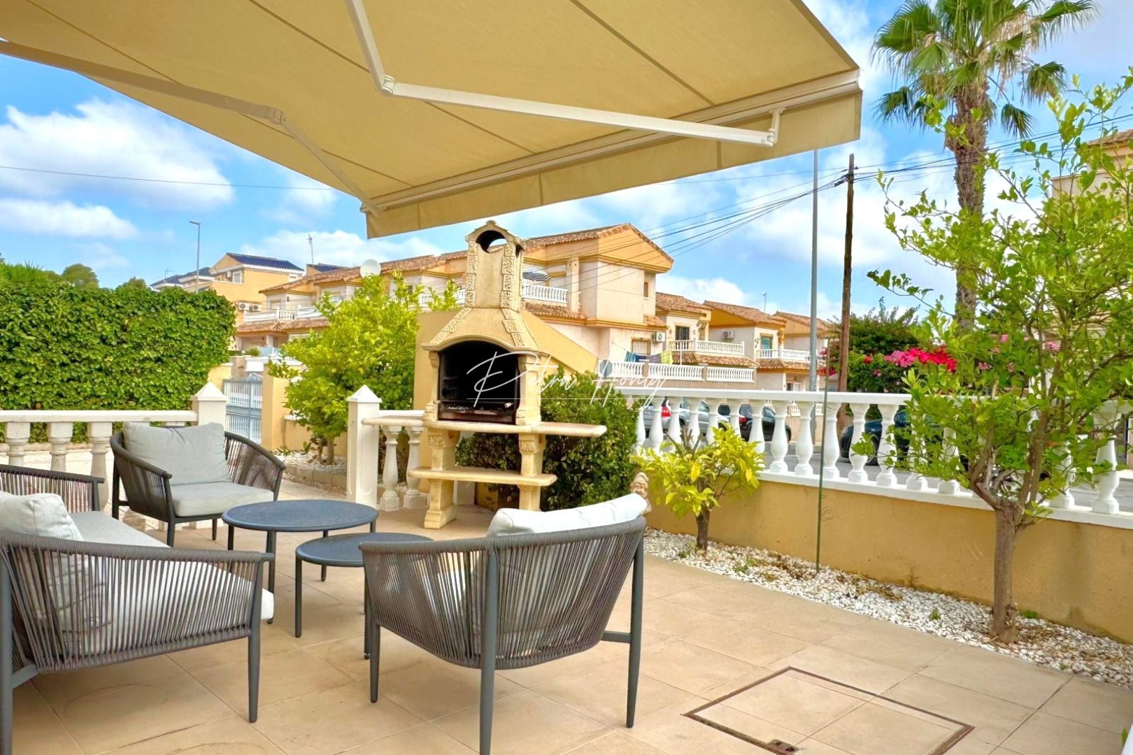 Resales - Villa - Orihuela Costa - Villamartin