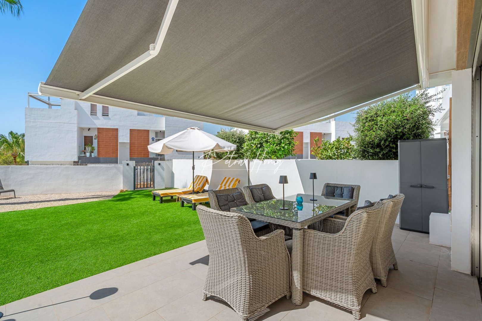 Resales - Villa - Orihuela Costa - Villamartin