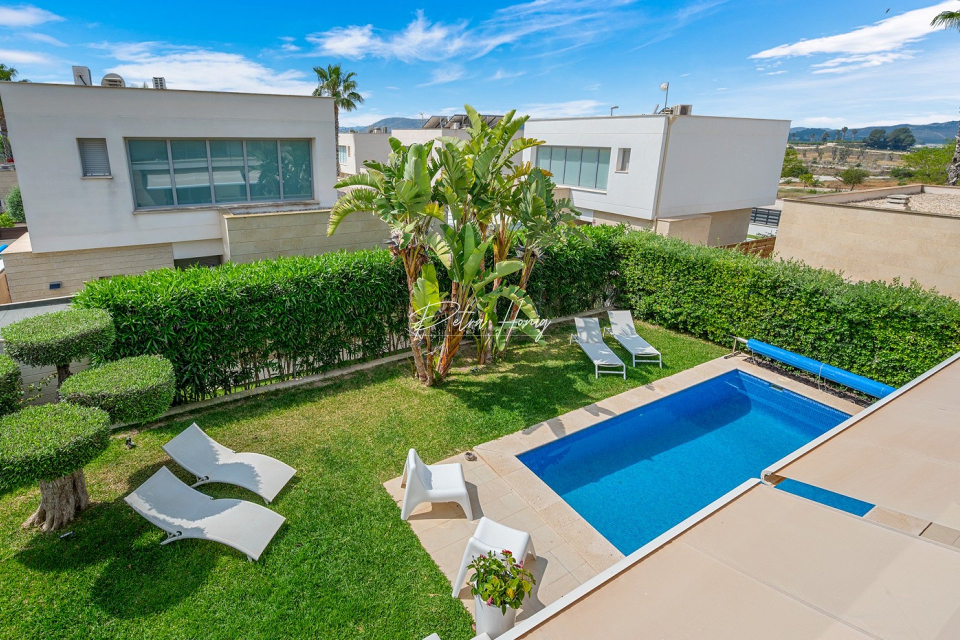 Resales - Villa - Orihuela Costa - Vistabella Golf