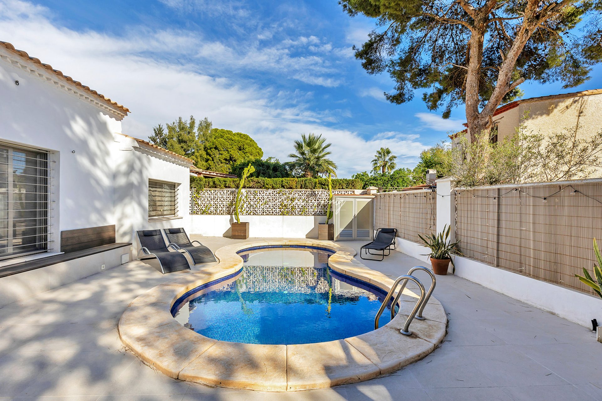 Resales - Villa - Orihuela Costa
