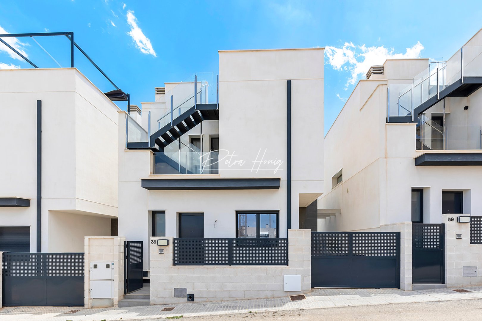 Resales - Villa - Orihuela Costa