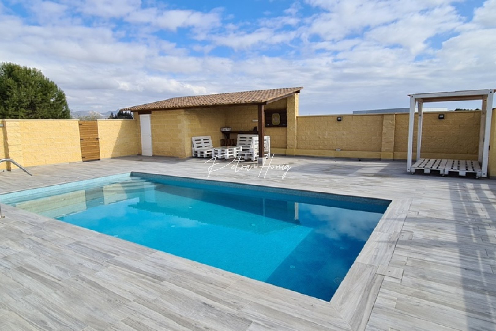 Resales - Villa - Other areas - La Matanza