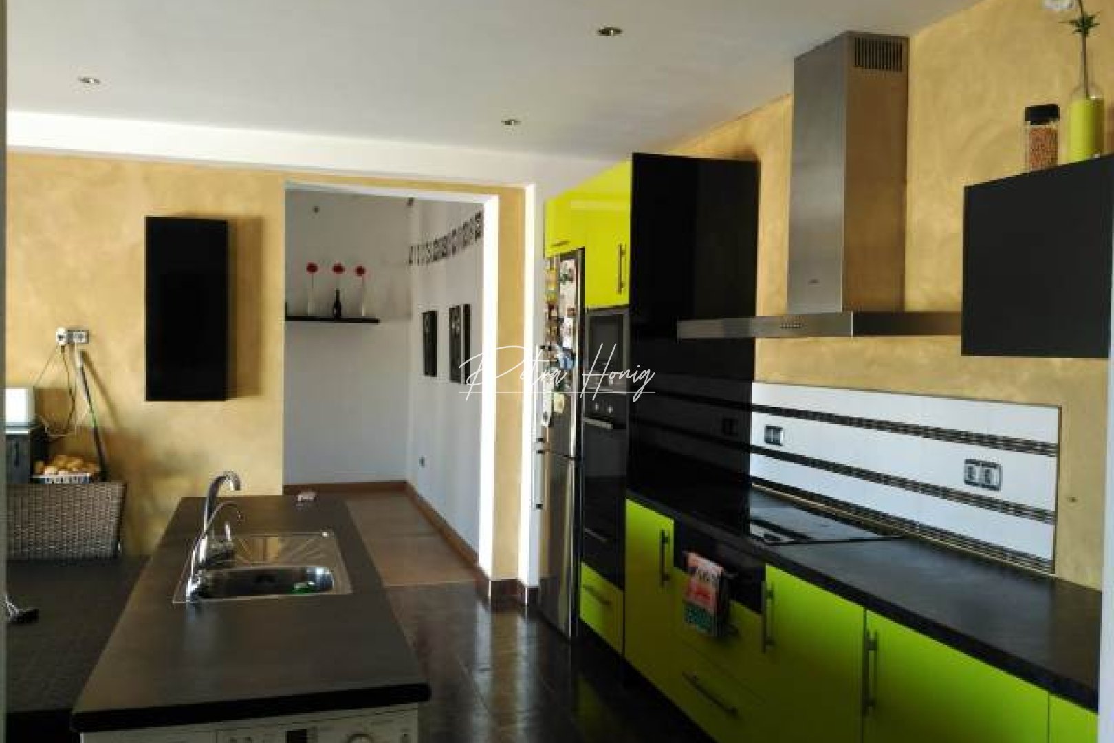 Resales - Villa - Other areas - La Matanza