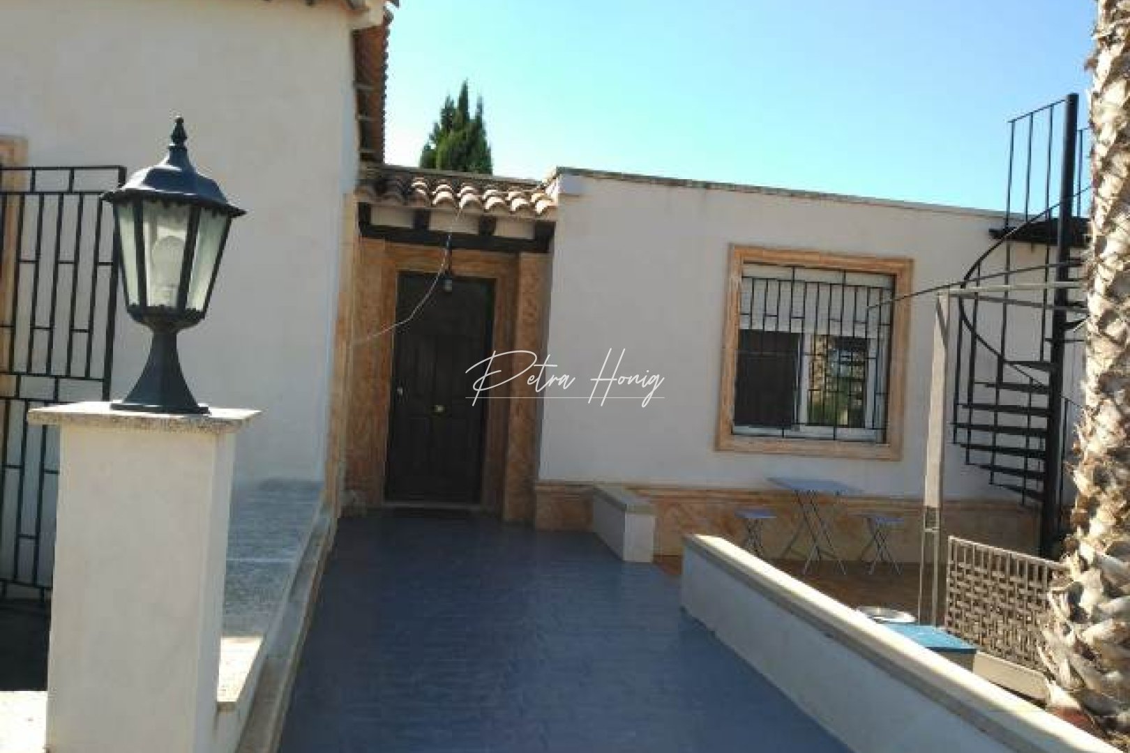 Resales - Villa - Other areas - La Matanza