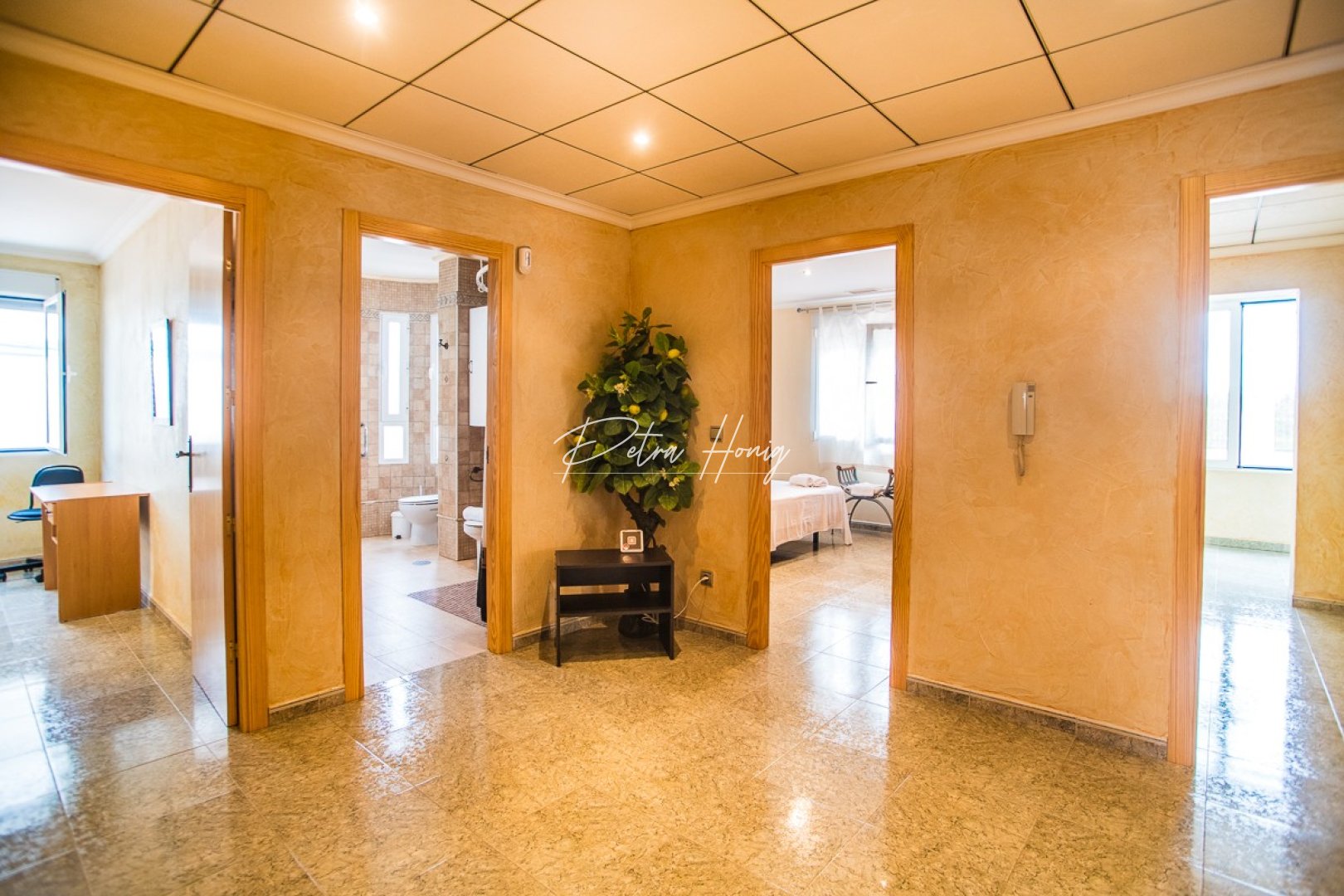 Resales - Villa - Other areas - La Matanza