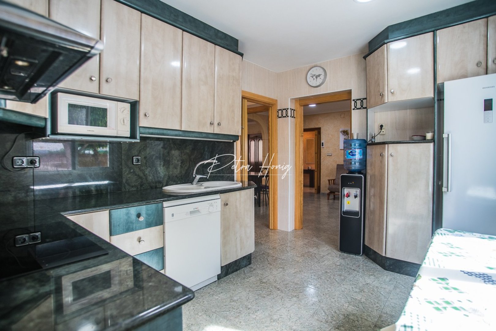 Resales - Villa - Other areas - La Matanza