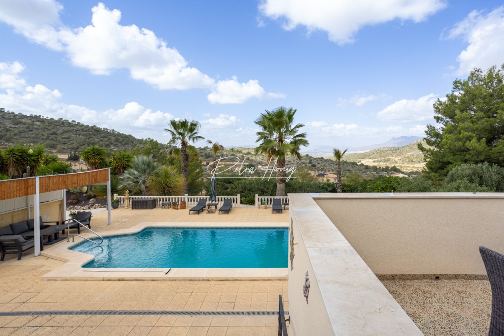 Resales - Villa - Other areas - La Zarza