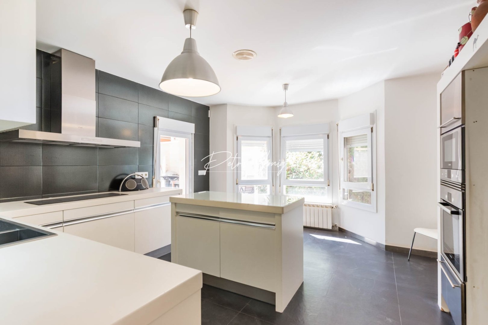 Resales - Villa - Other areas - MOLINA DEL SEGURA