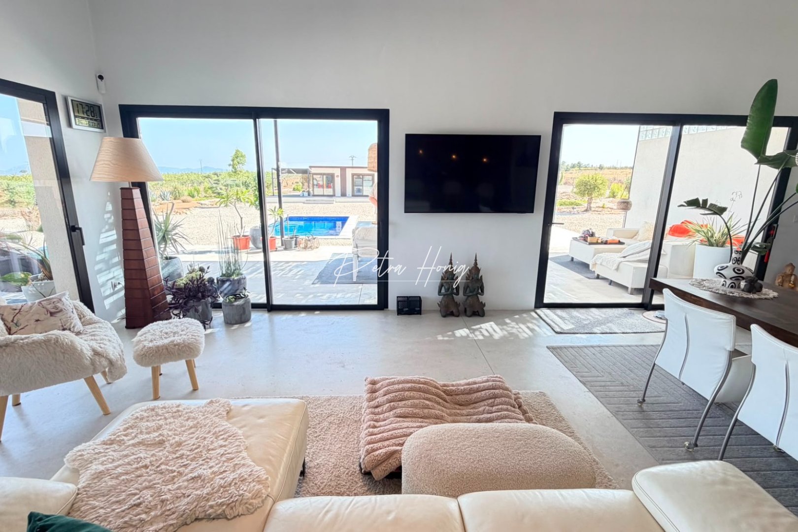 Resales - Villa - Other areas - Pinoso