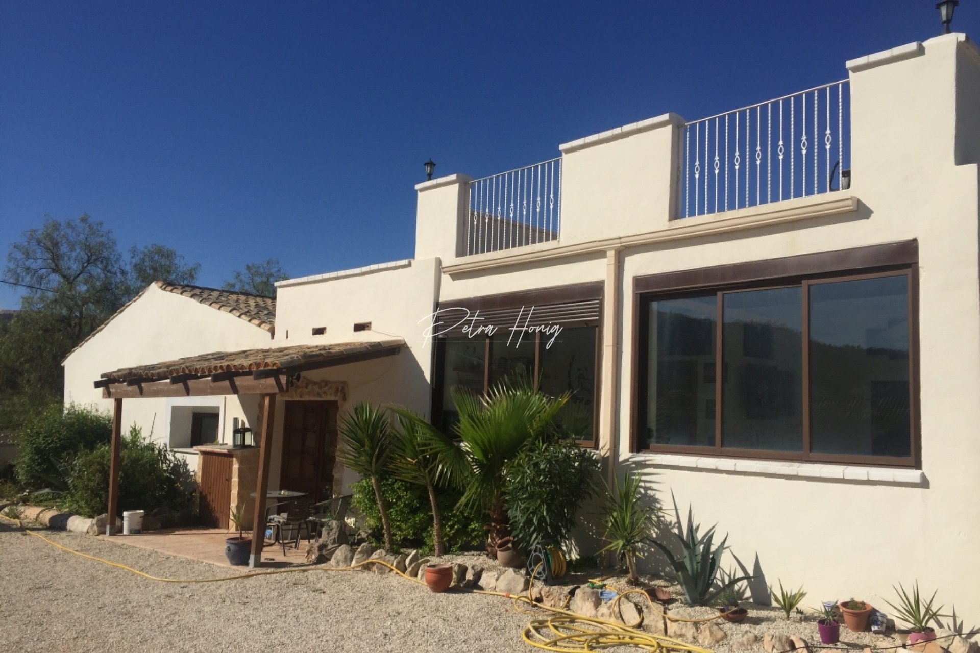 Resales - Villa - Other areas - Pinoso