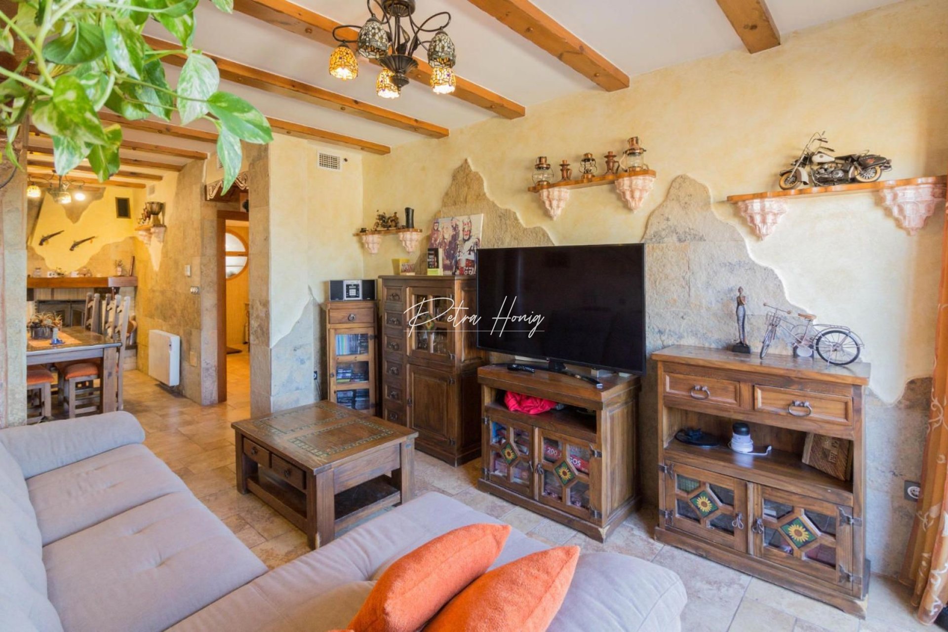 Resales - Villa - Other areas - Redován