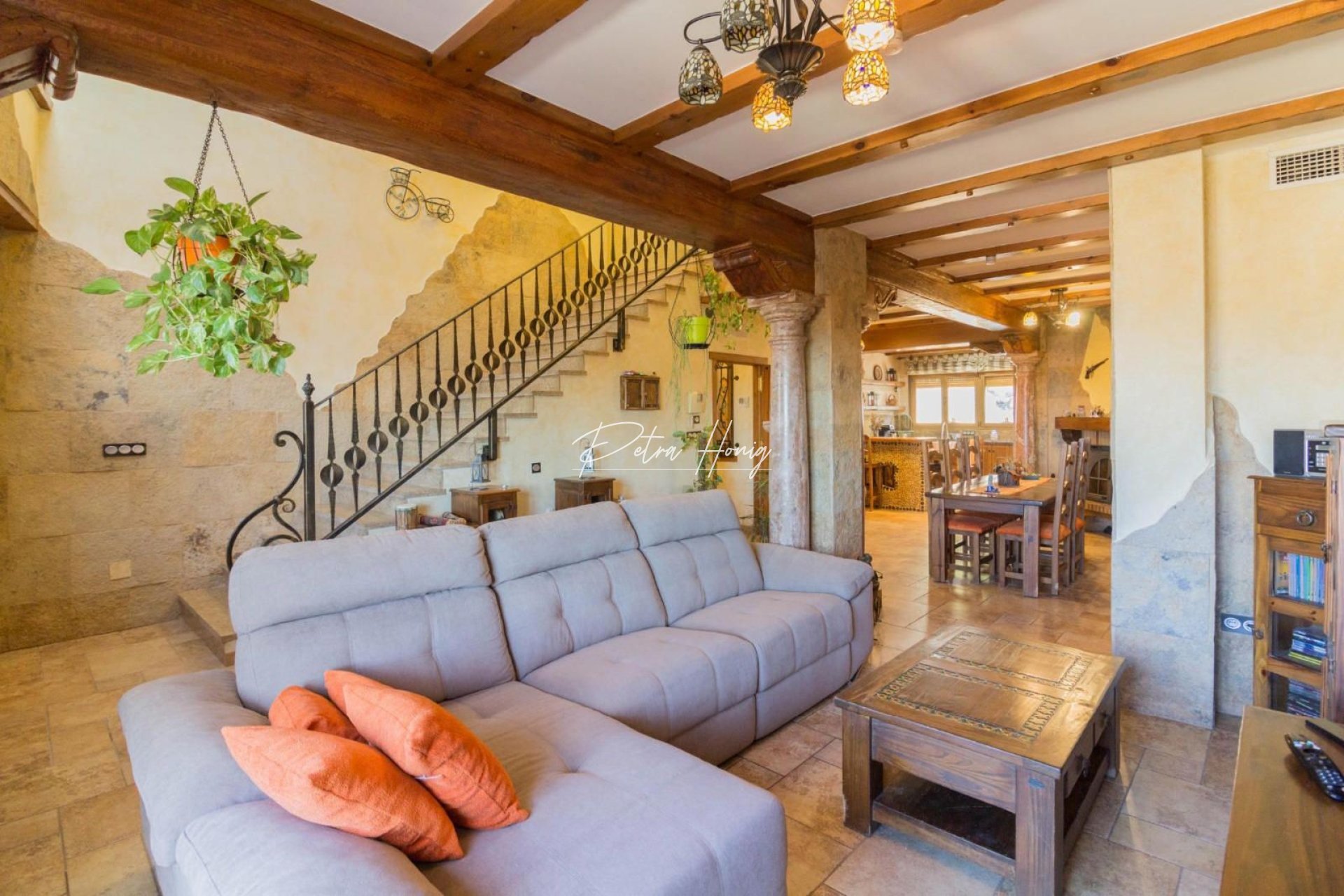 Resales - Villa - Other areas - Redován