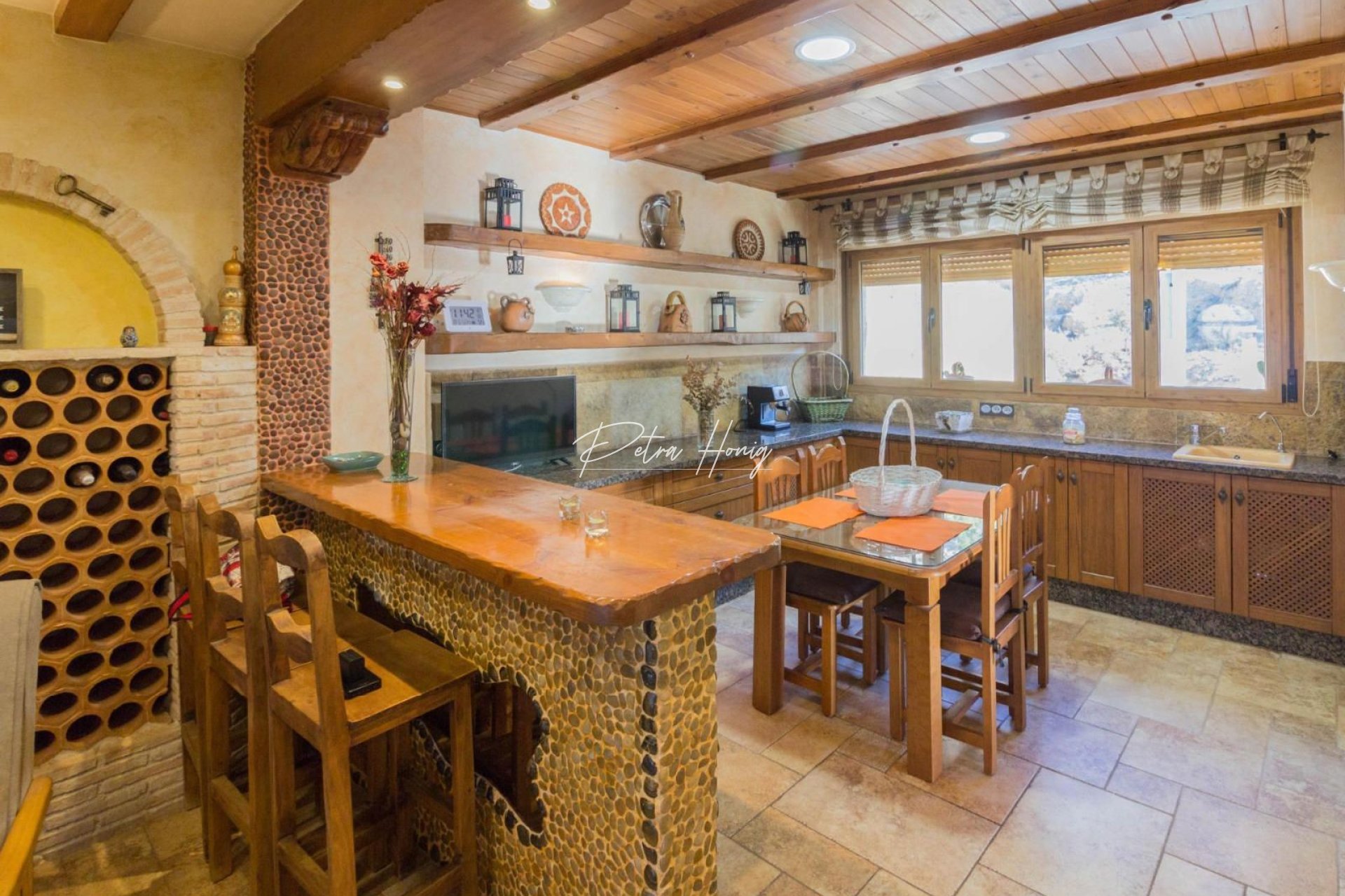 Resales - Villa - Other areas - Redován