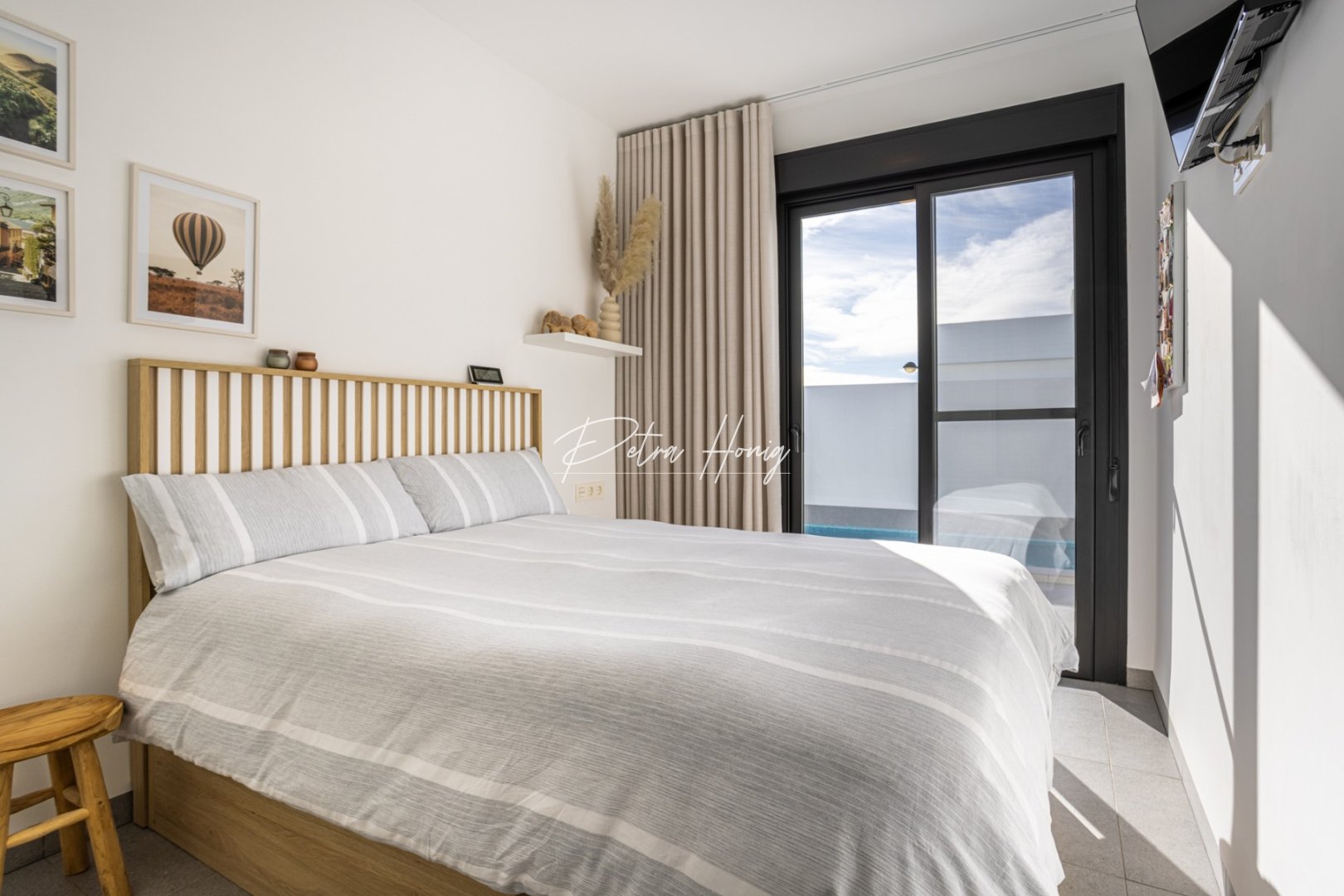 Resales - Villa - Other areas - Roldán