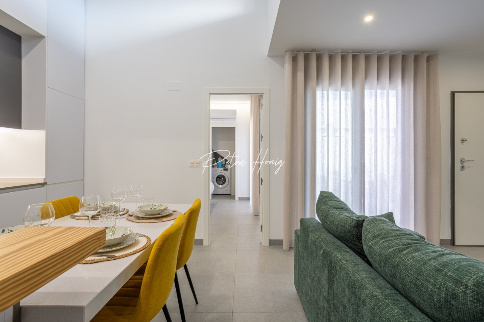 Resales - Villa - Other areas - Roldán