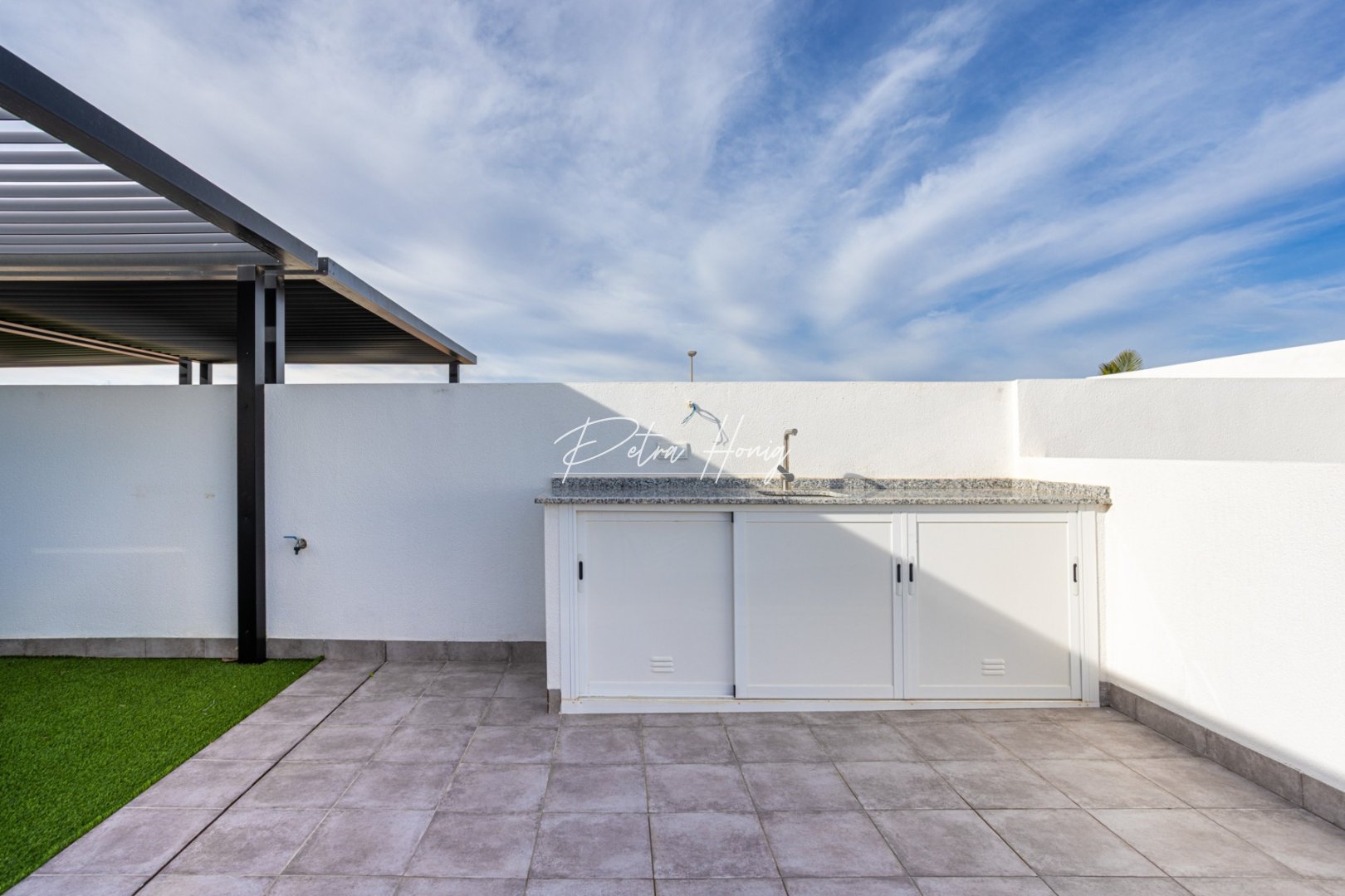 Resales - Villa - Other areas - Roldán