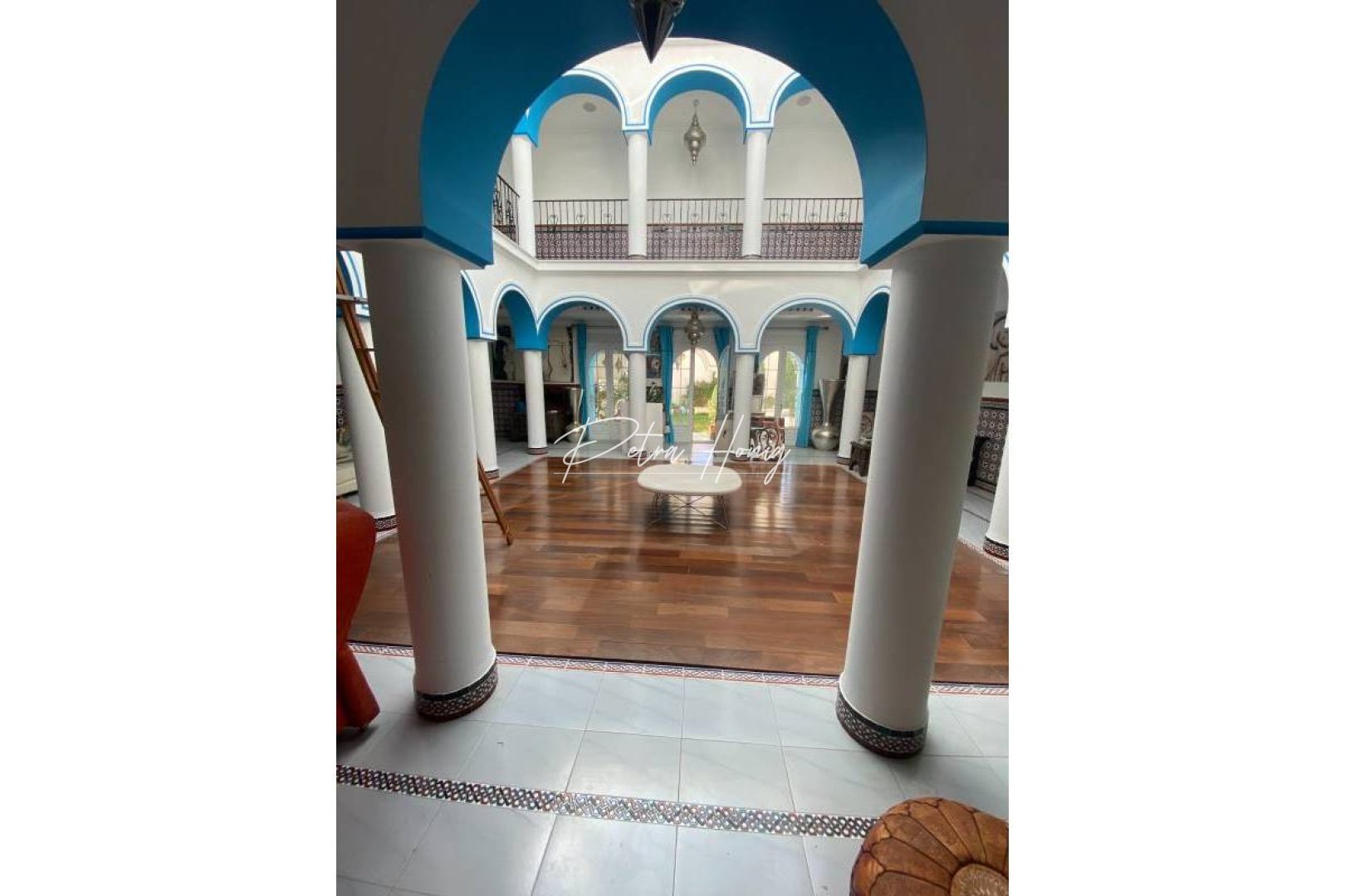 Resales - Villa - Other areas - San Isidro