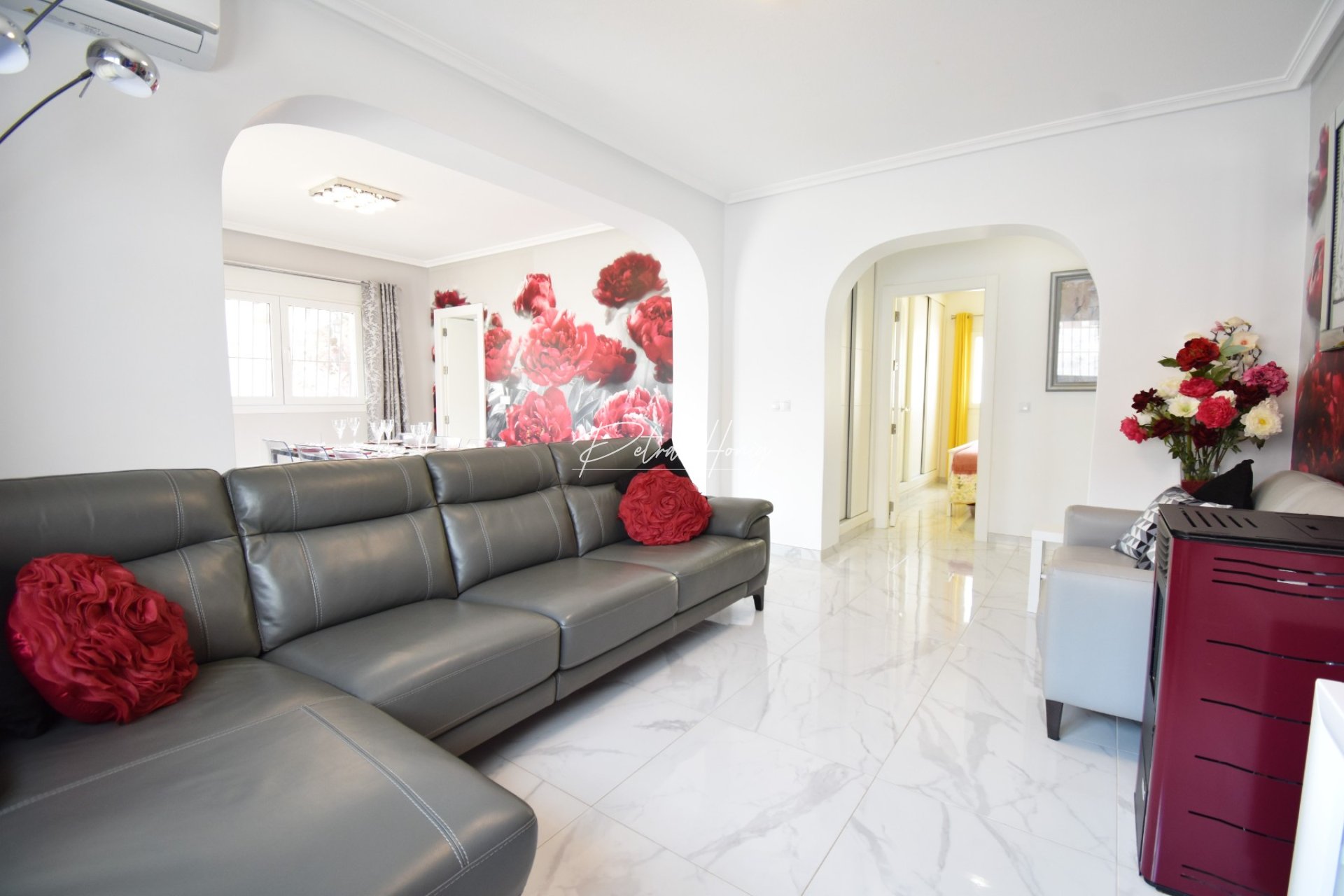 Resales - Villa - Other areas - Valle del Sol