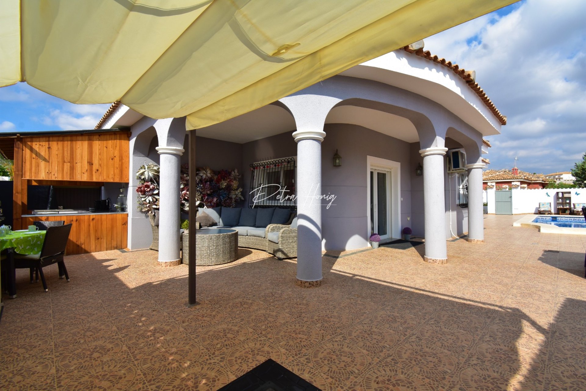 Resales - Villa - Other areas - Valle del Sol